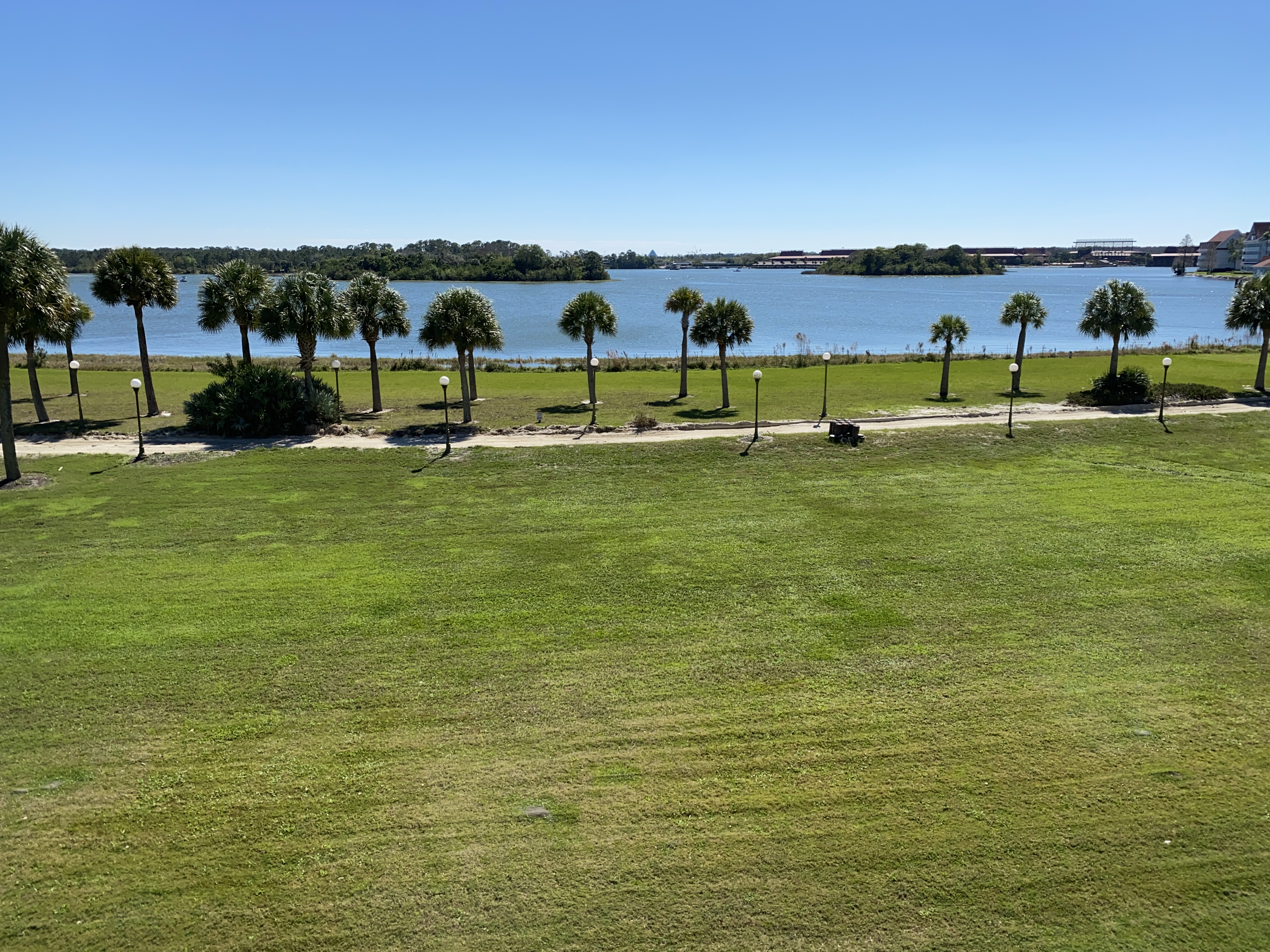 Grand Floridian walkway