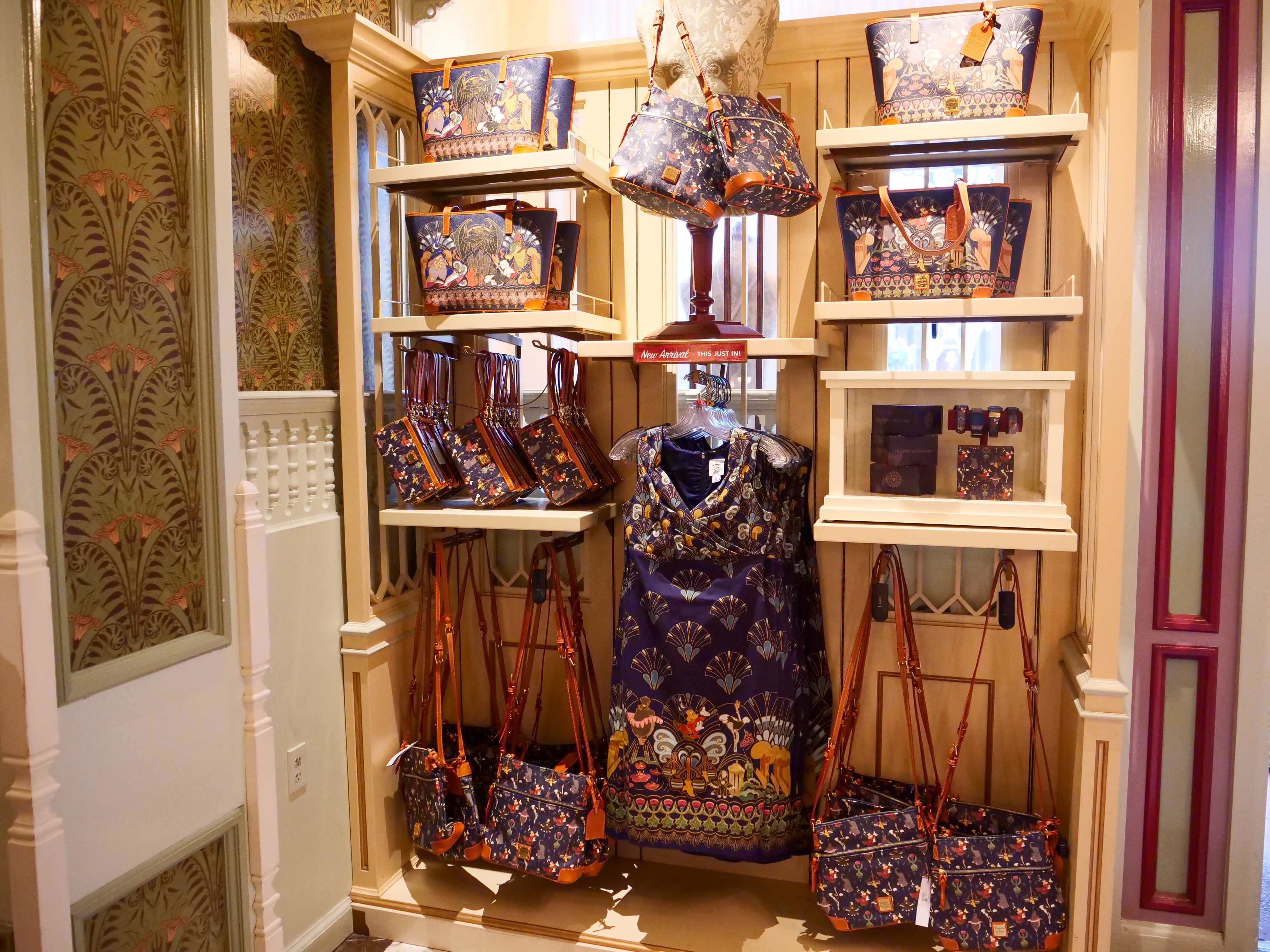 dooney and bourke fantasia tote