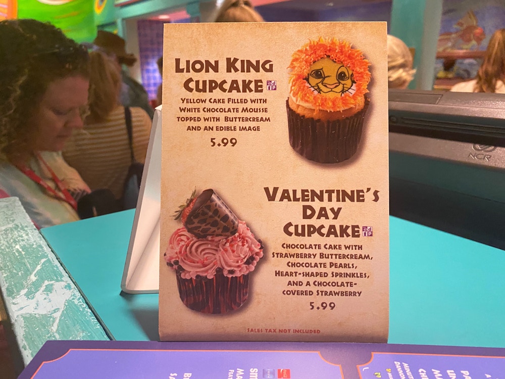 valentines day cupcake animal kingdom