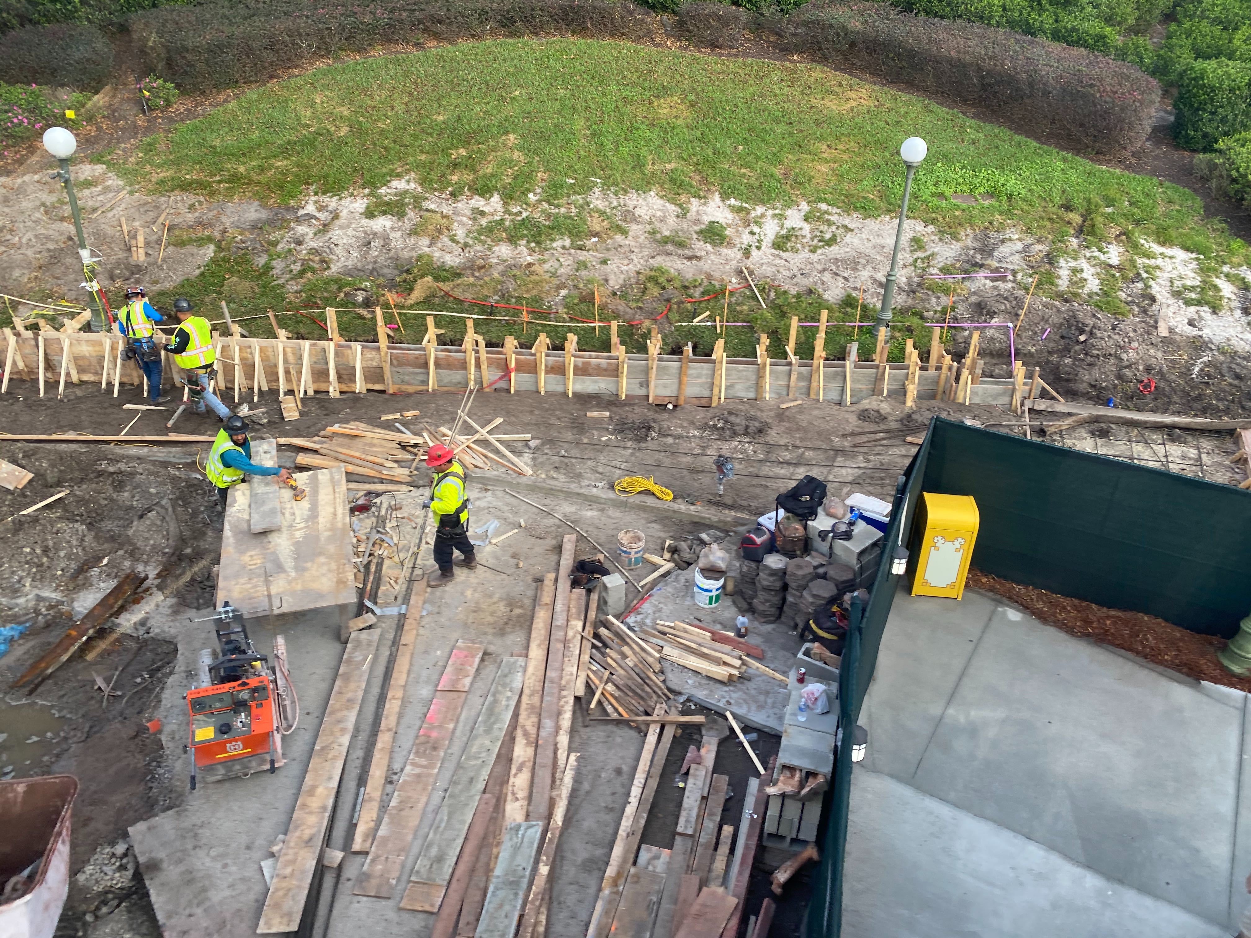 magic kingdom entrance construction