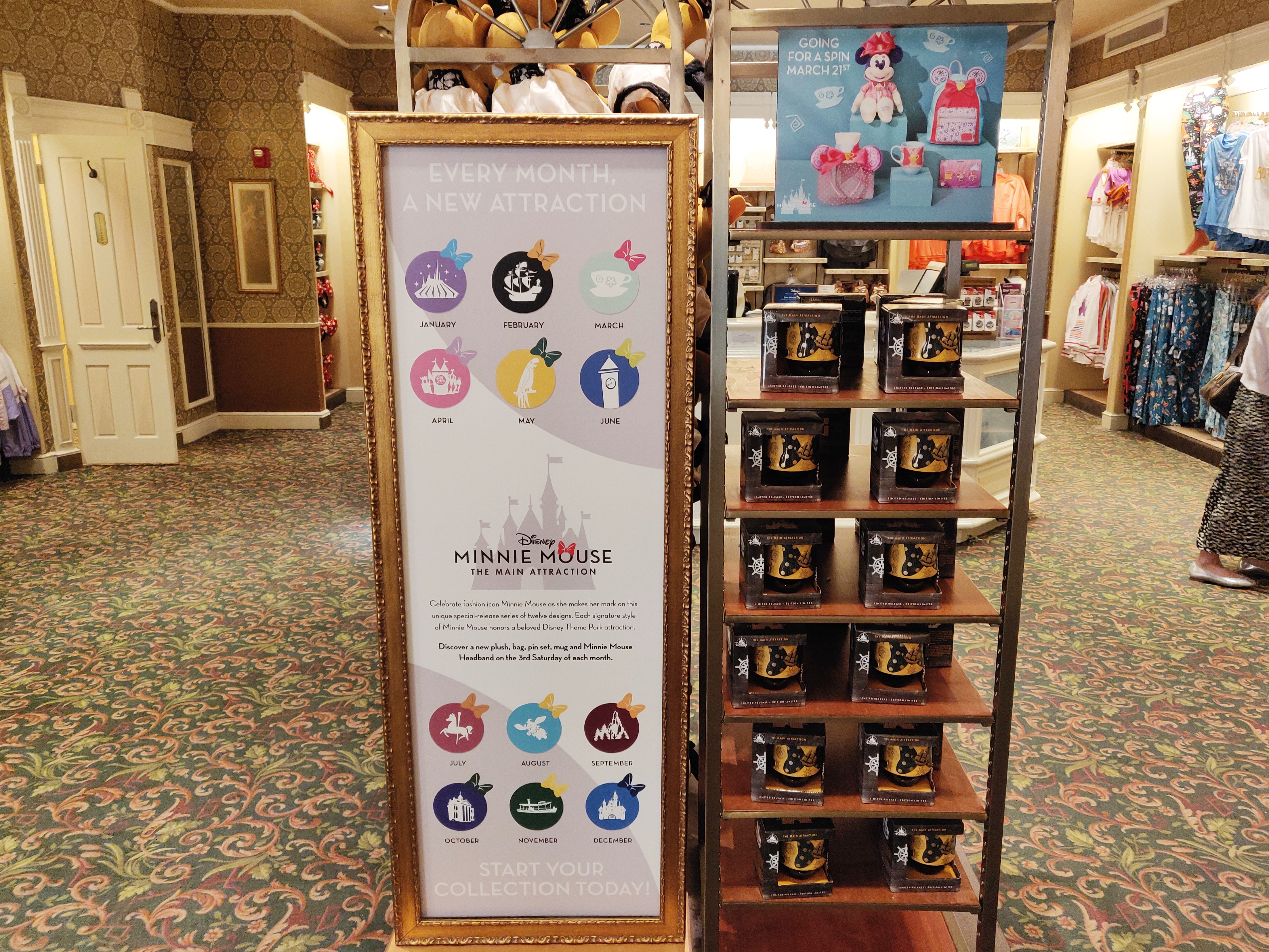 Minnie Mouse The Main Attraction Display