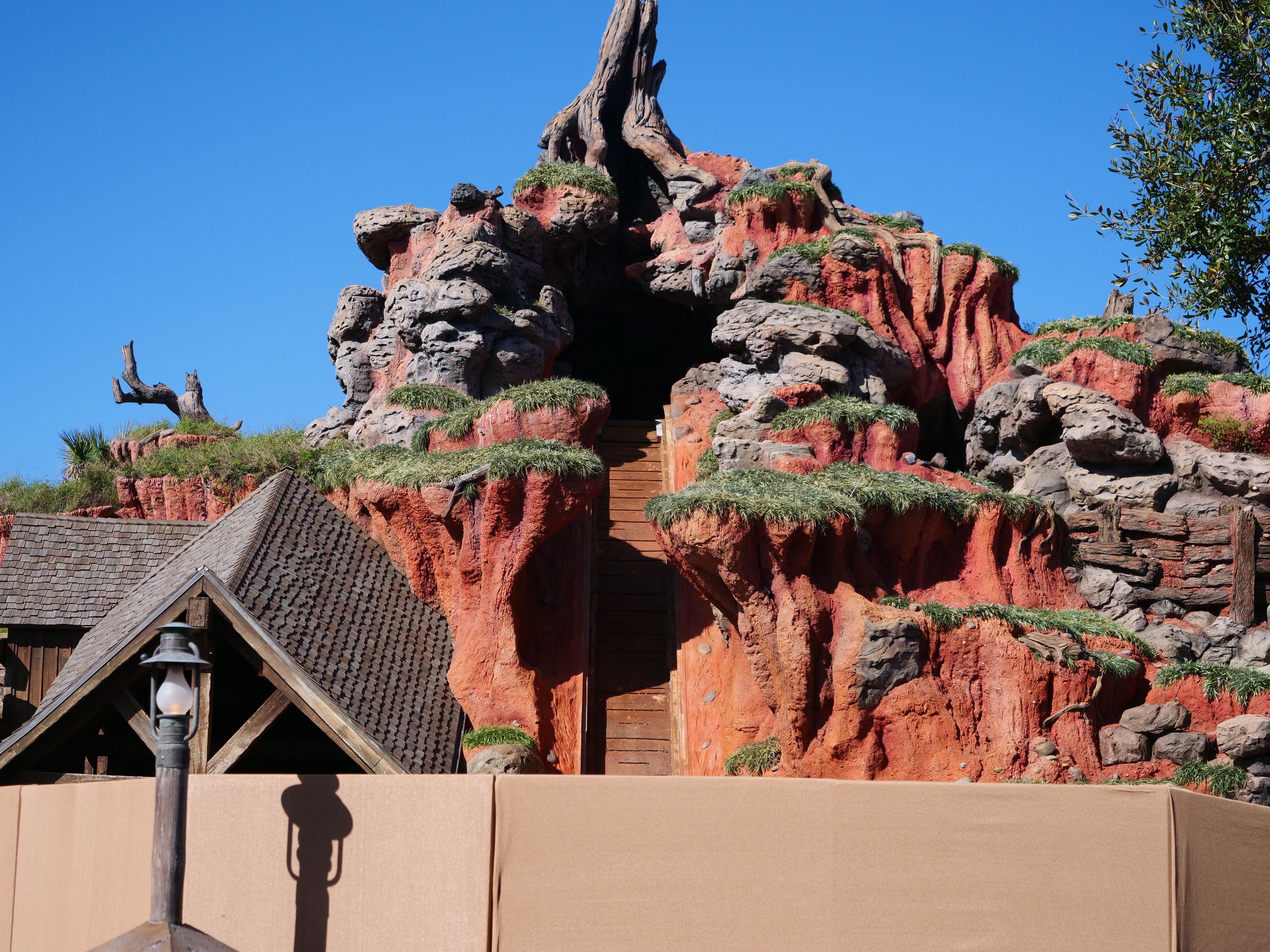 Splash Mountain Refurbishment