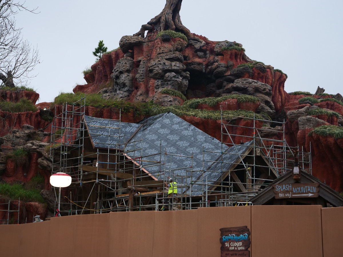 Splash Mountain Refurbishment
