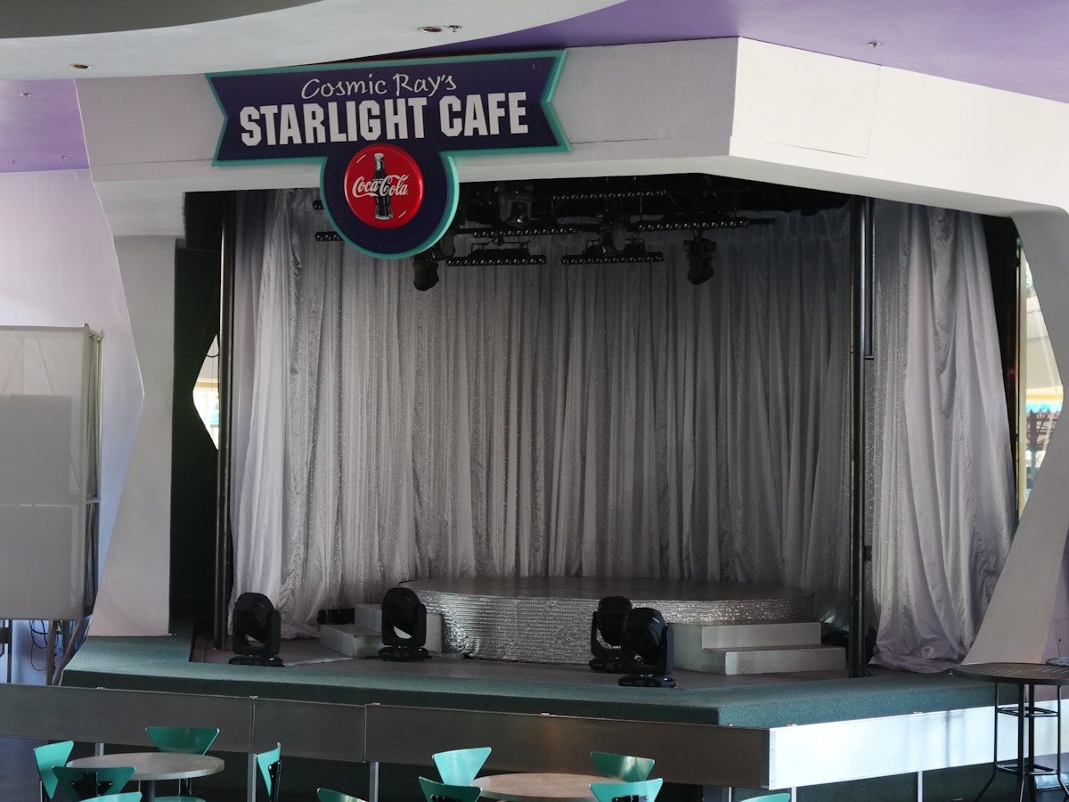 Starlight Cafe