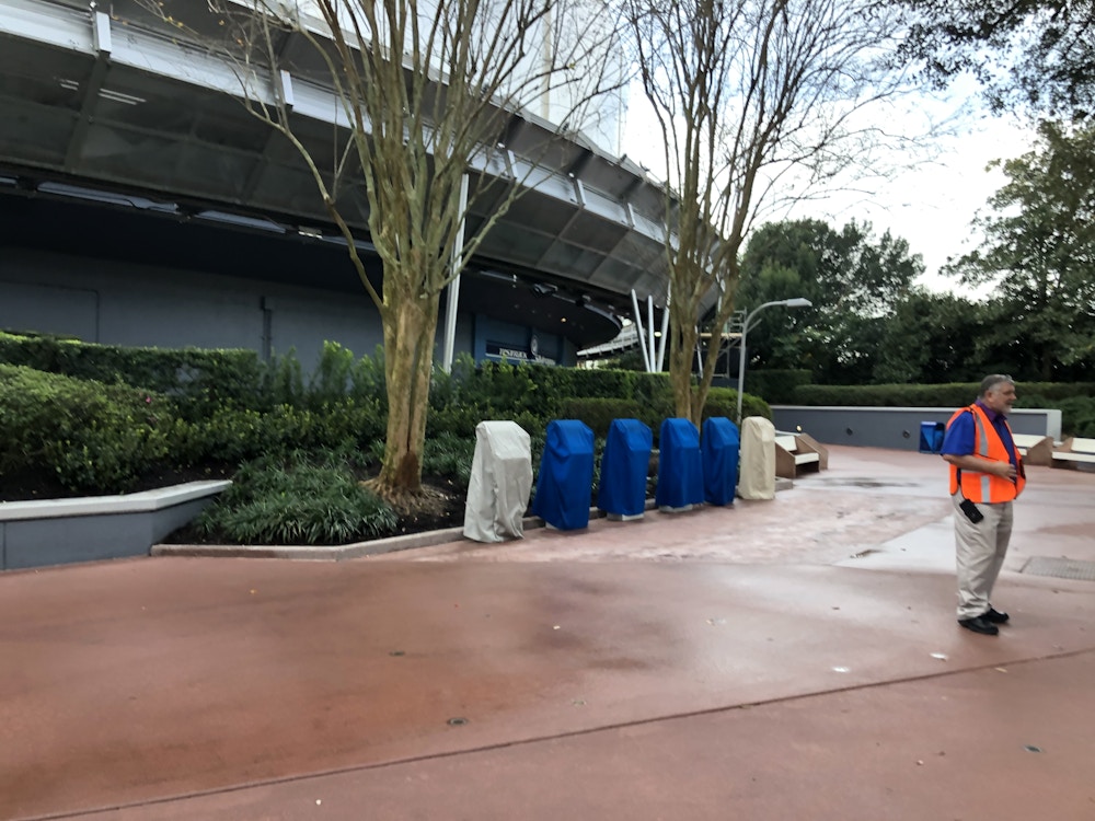 Test Track Construction 2 5 20 Fast Pass Kiosks.jpg?auto=compress%2Cformat&fit=scale&h=750&ixlib=php 1.2