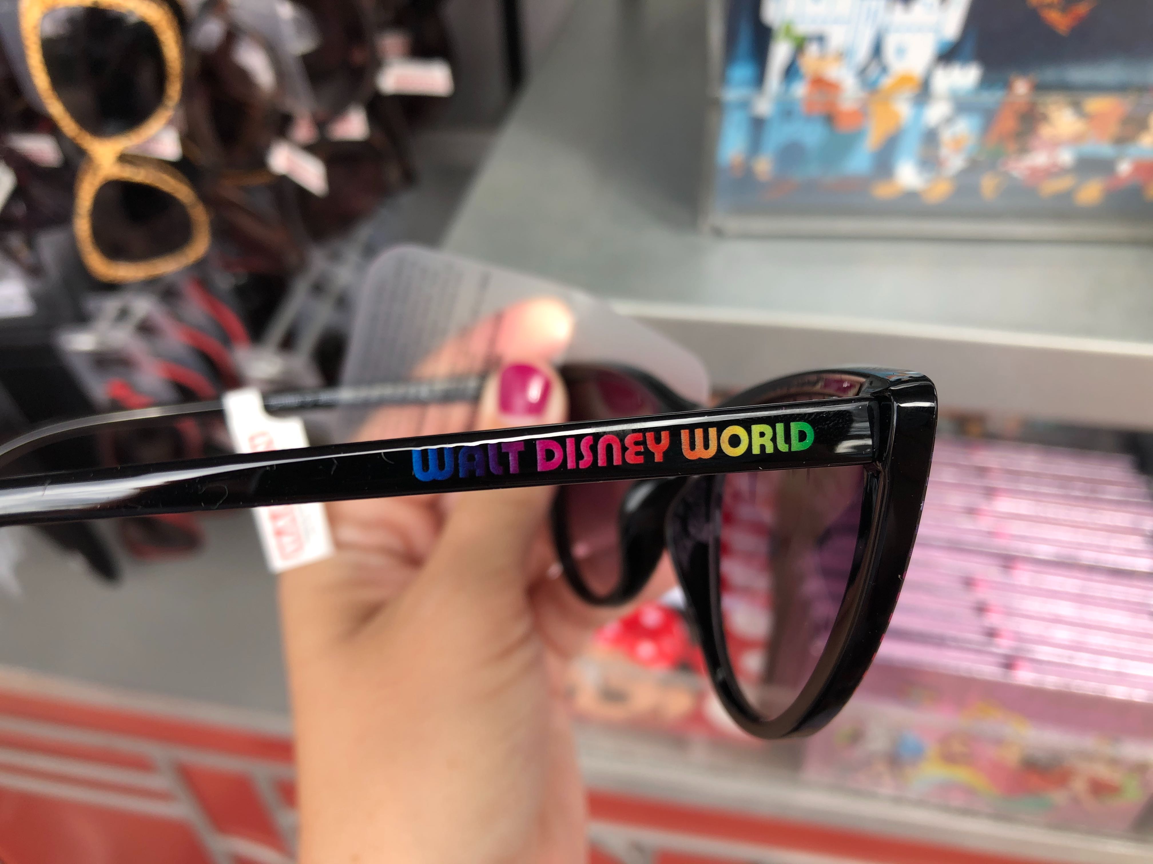 Walt Disney World Clip On Sunglasses， Authentic Original， Disney