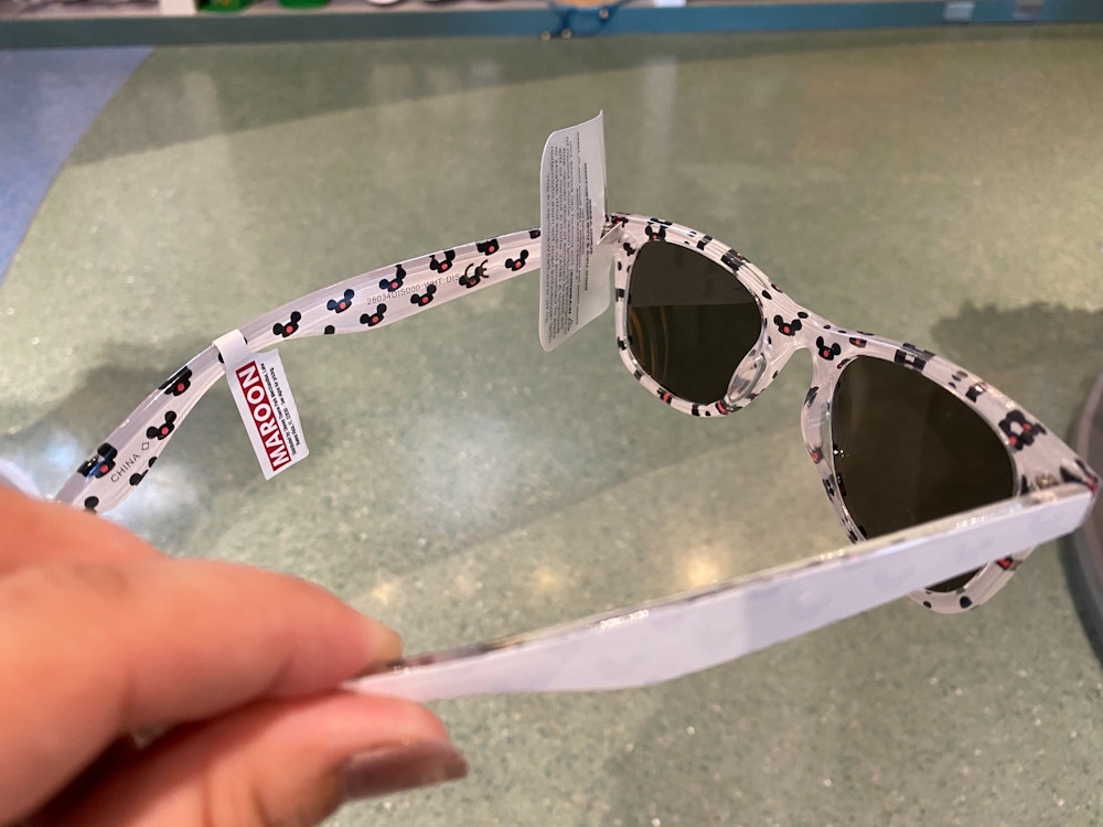 Walt Disney World Sunglasses19.jpg?auto=compress%2Cformat&fit=scale&h=750&ixlib=php 1.2