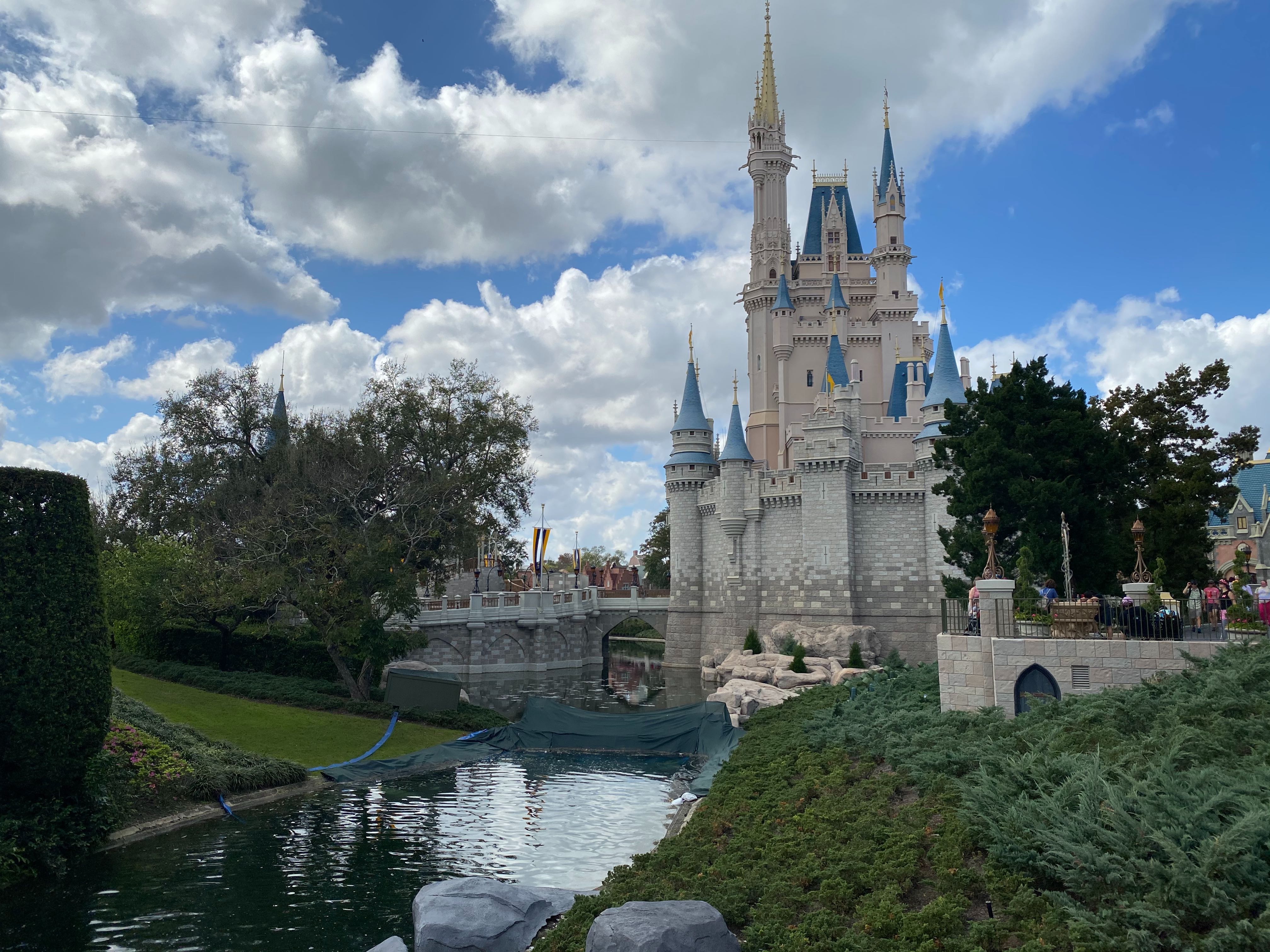 moat block cinderella castle