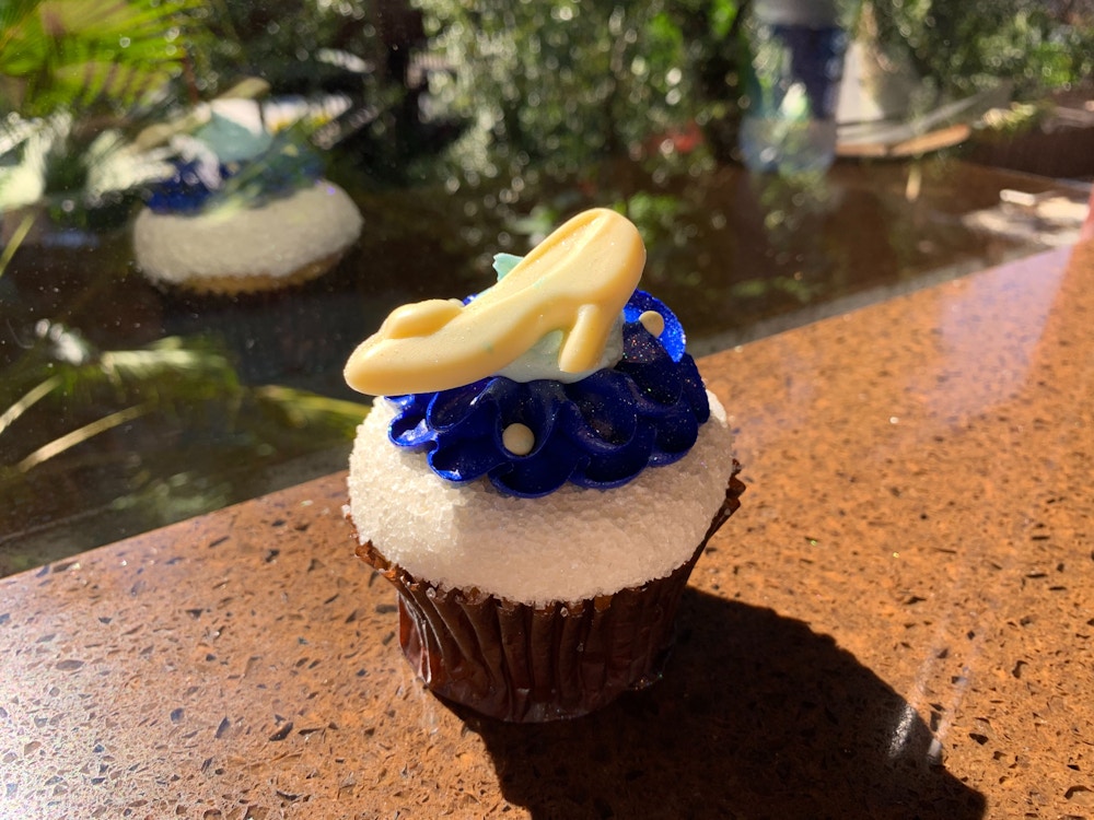 cinderella-cupcake-polynesian-poly-02-02-2020-2.jpg