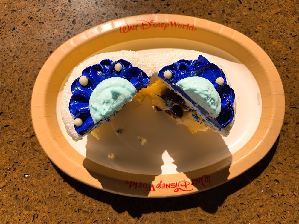 cinderella-cupcake-polynesian-poly-02-02-2020-7.jpg