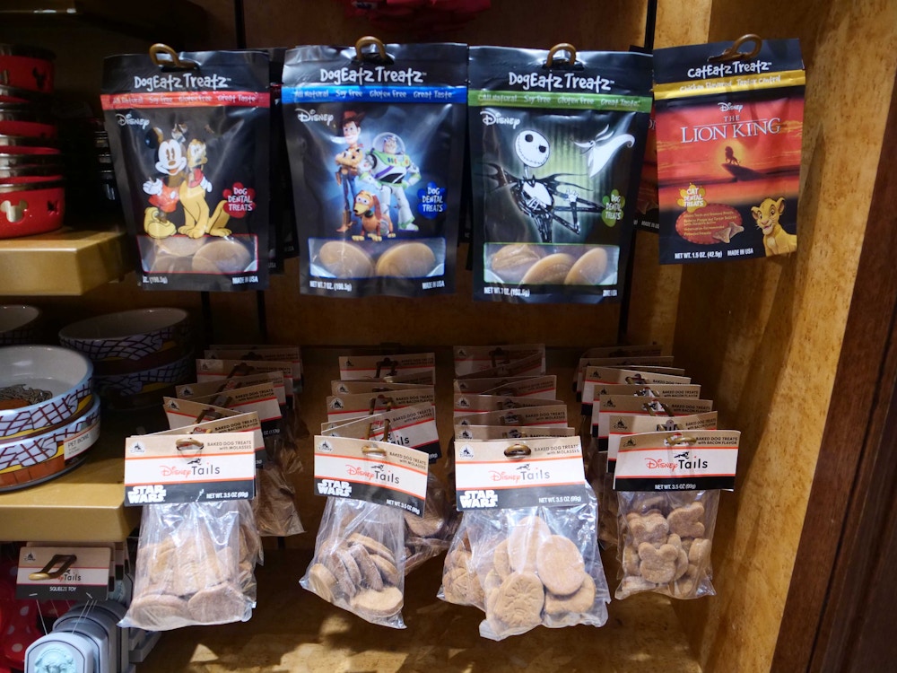 d5LV6D6g WDW Pet Treats24.jpg?auto=compress%2Cformat&fit=scale&h=750&ixlib=php 1.2