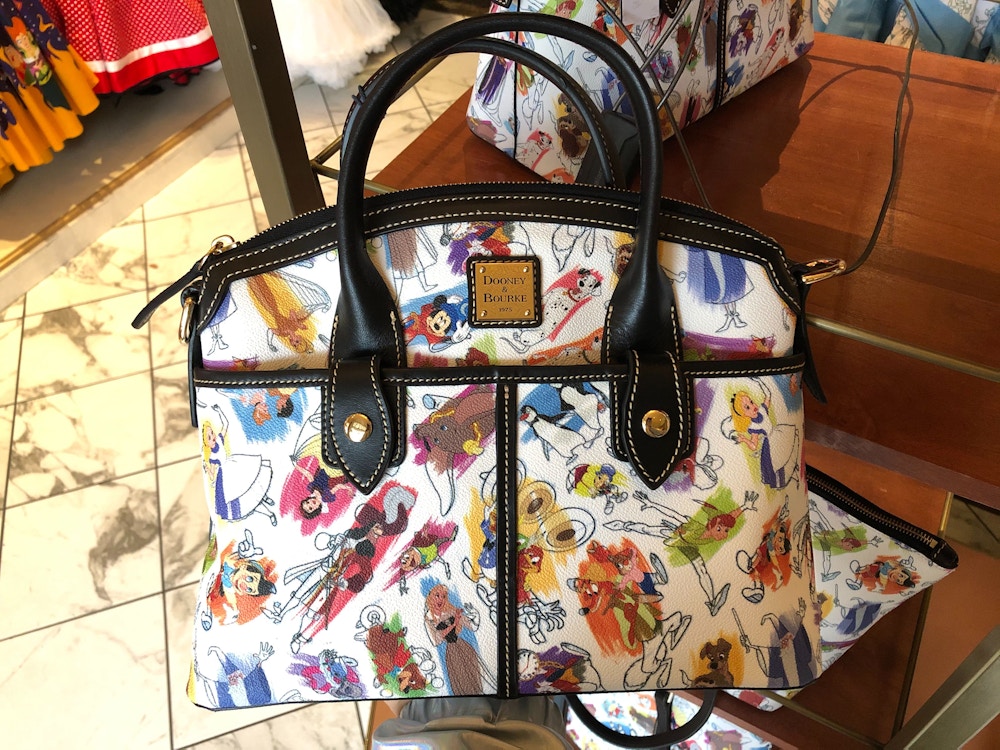 dooney bourke ink and paint collection handbag 2.jpg?auto=compress%2Cformat&fit=scale&h=750&ixlib=php 1.2