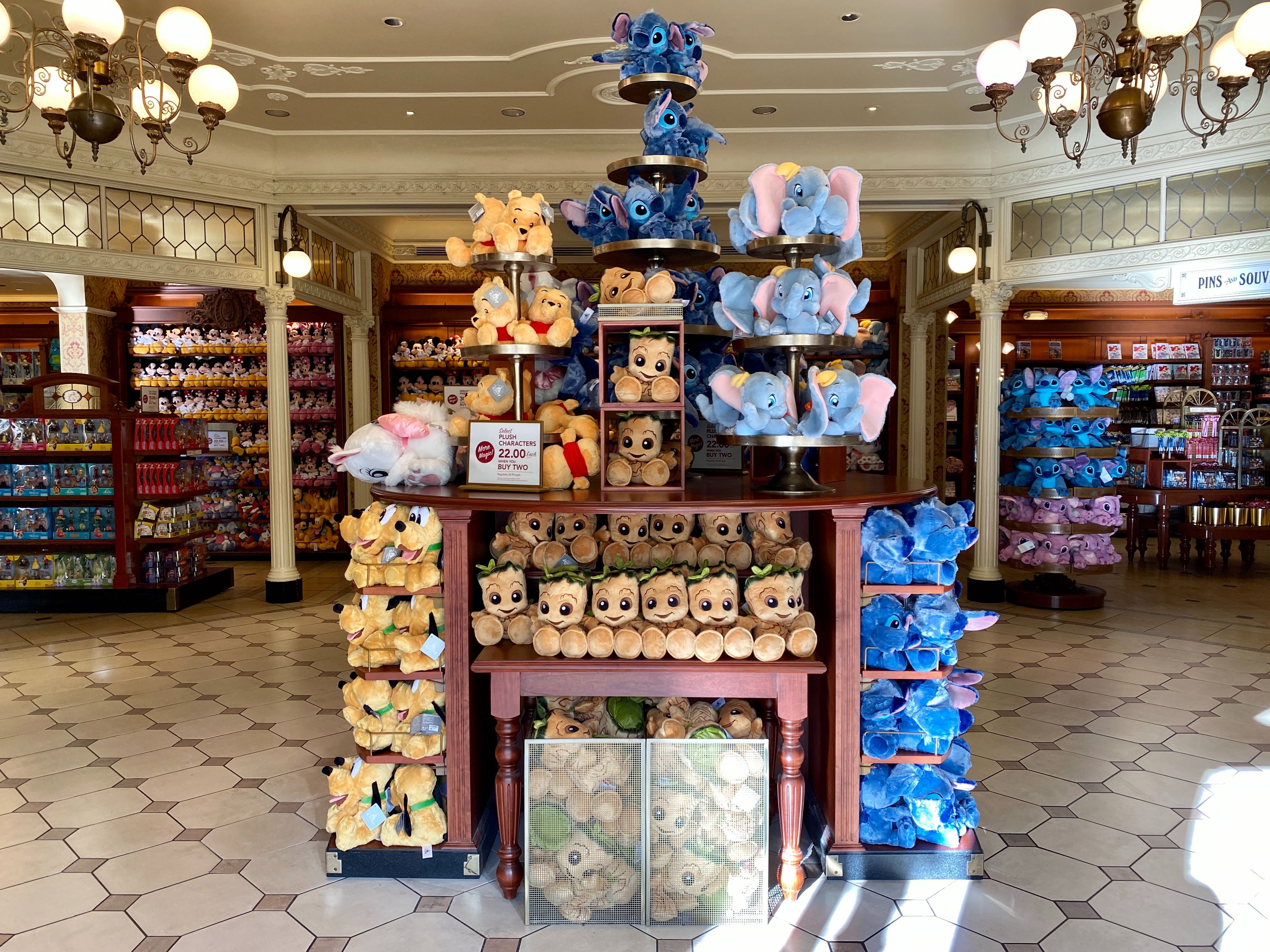 emporium-displays-02-23-2020-18.jpg