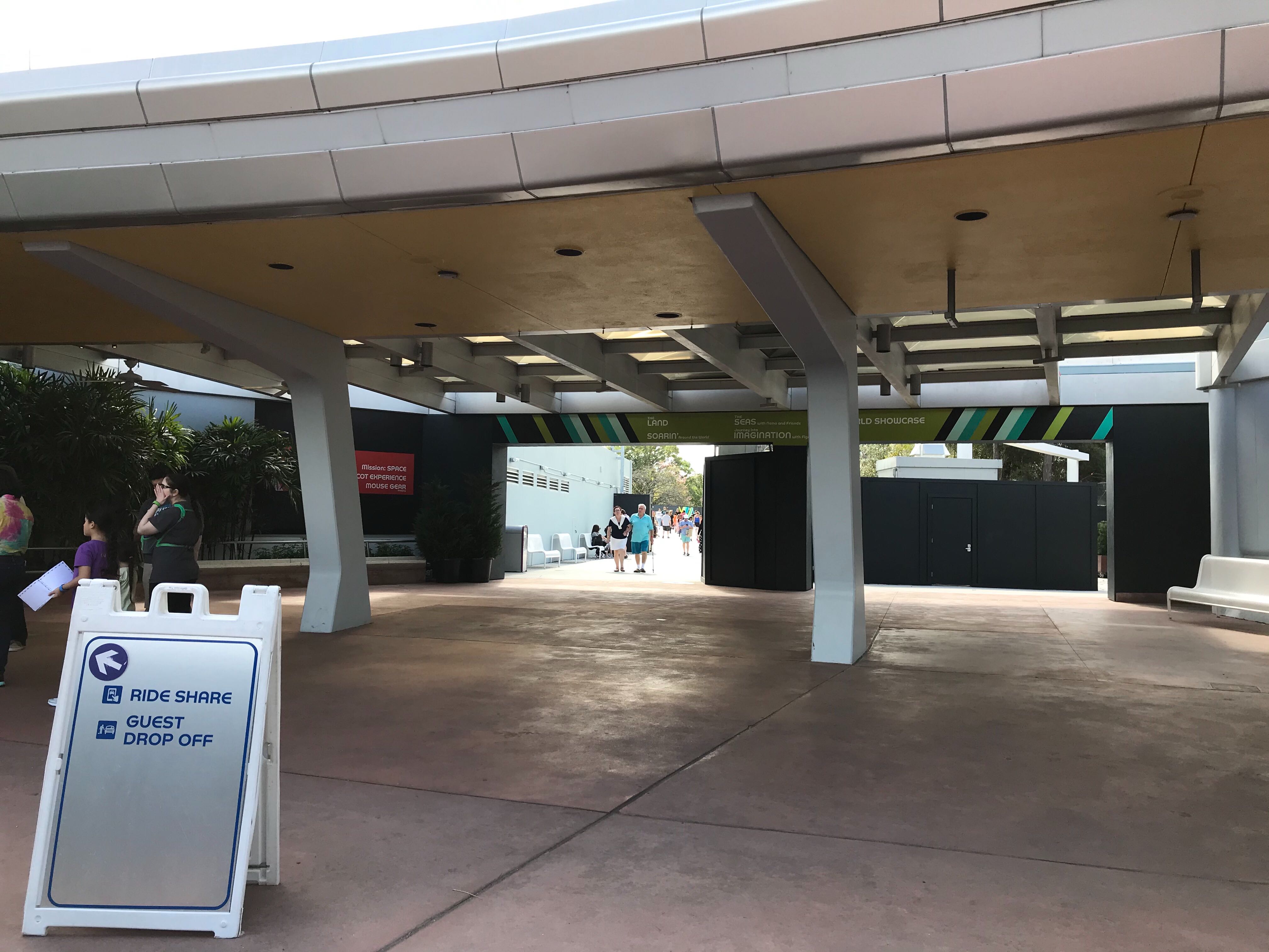epcot-sign-signage-directional-02-15-2020-6.jpg