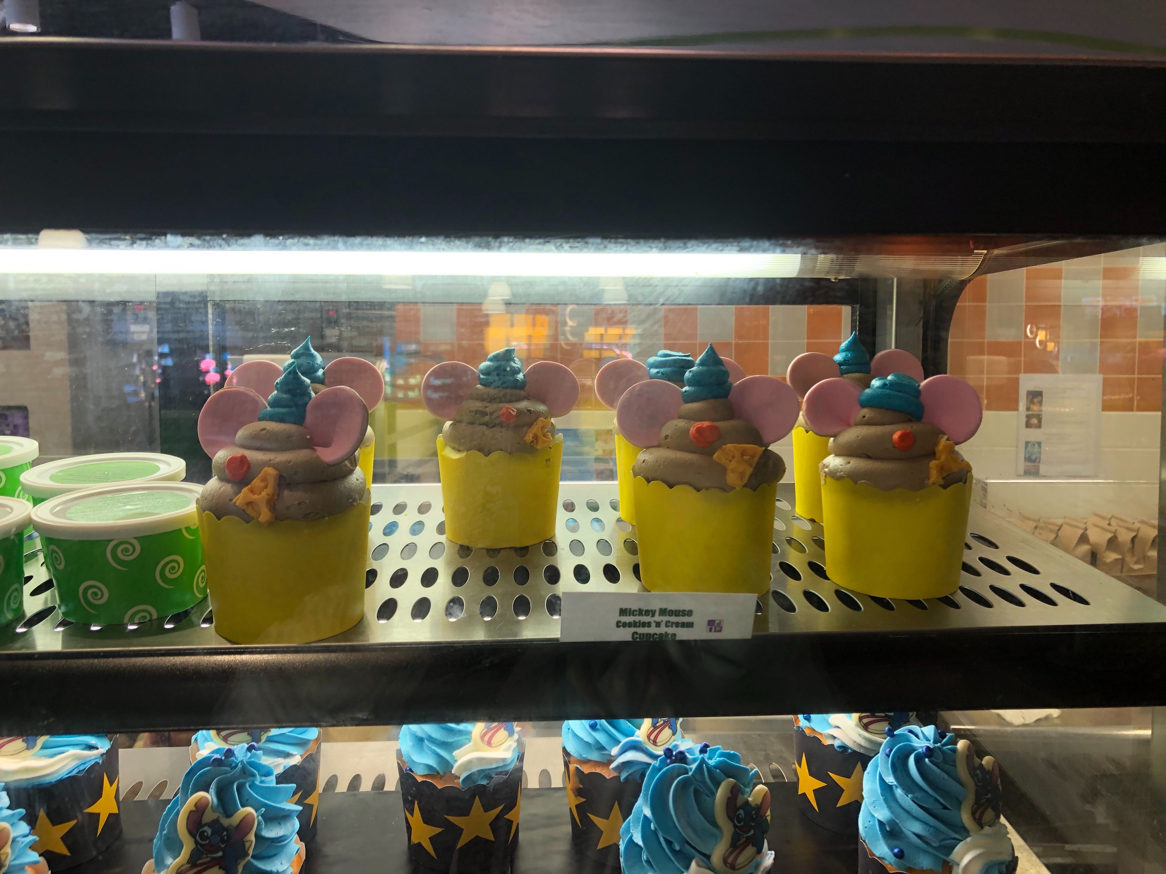 gus-gus-cupcake-all-star-02.02.2020-1.jpg