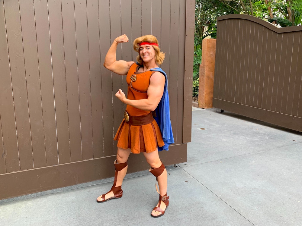 mYghwCYO hercules meet and greet dhs 4.jpg?auto=compress%2Cformat&fit=scale&h=750&ixlib=php 1.2