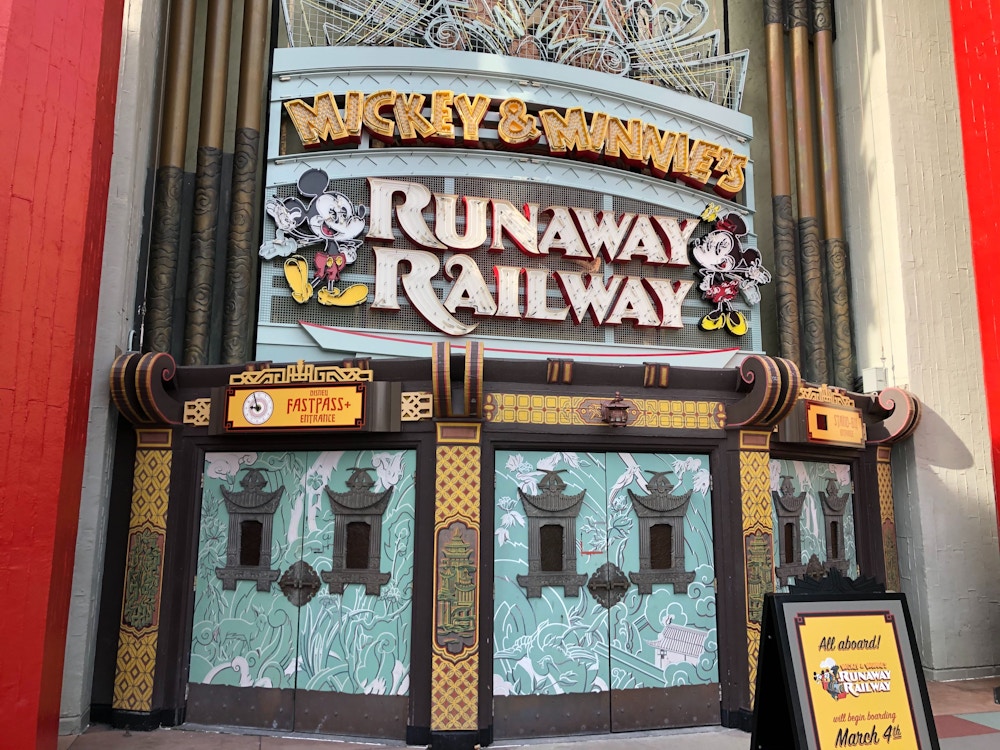 mickey and minnies runaway railway fastpass standby signs 8.jpg?auto=compress%2Cformat&fit=scale&h=750&ixlib=php 1.2
