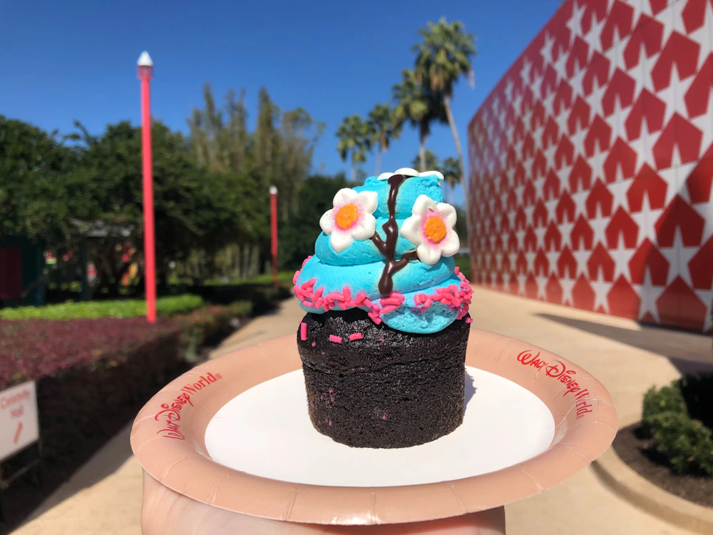 mulan-cherry-blossom-cupcake-all-star-02-02-2020-4.jpg