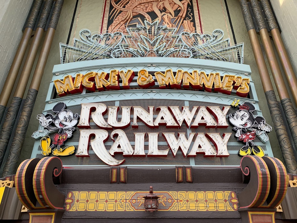 runaway railway sign installed 19.jpg?auto=compress%2Cformat&fit=scale&h=750&ixlib=php 1.2