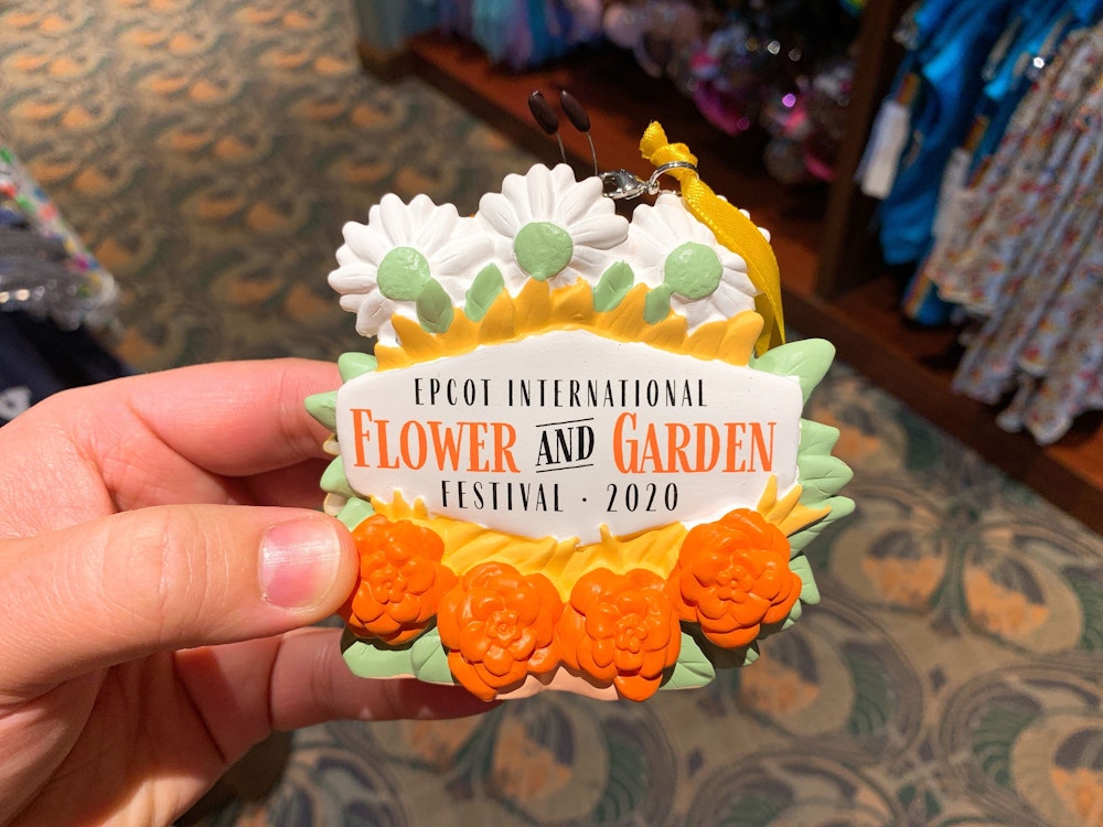 2020 epcot international flower garden festival mickey spike the bee sweet as can bee ornament 1.jpg?auto=compress%2Cformat&fit=scale&h=750&ixlib=php 1.2
