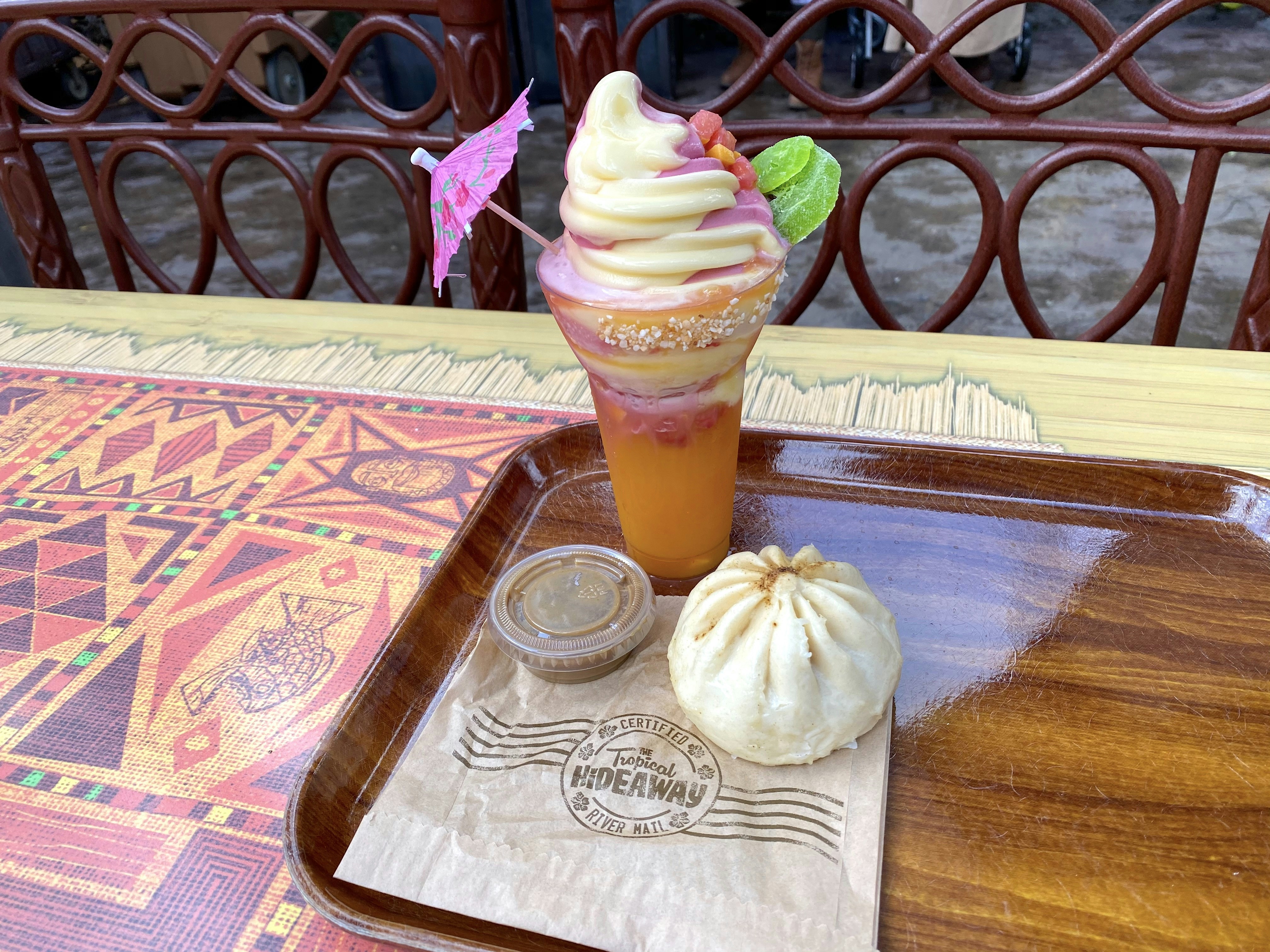 8L5pyQZM tropical hideaway adventureland day food raspberry dole whip 20.jpeg?auto=compress%2Cformat&ixlib=php 1.2