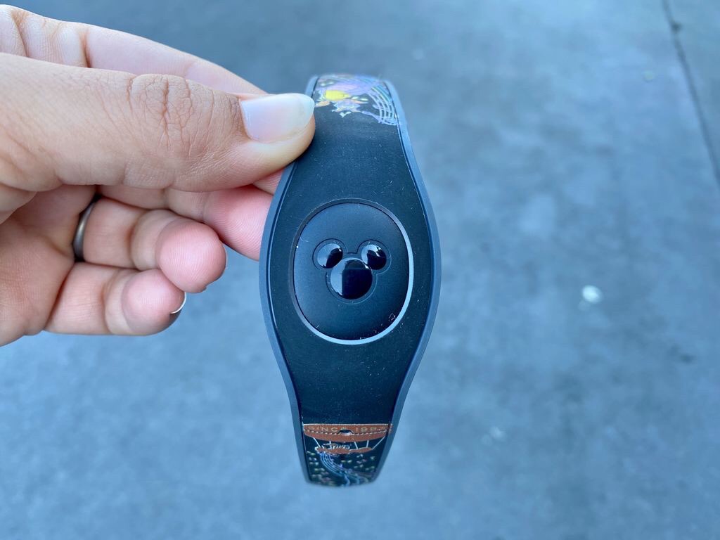 PHOTOS: NEW Retro Dreamfinder & Figment And Orange Bird MagicBands Now ...