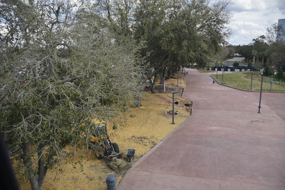 EPCOT Entrance 3 2 20 Planters.JPG?auto=compress%2Cformat&fit=scale&h=667&ixlib=php 1.2