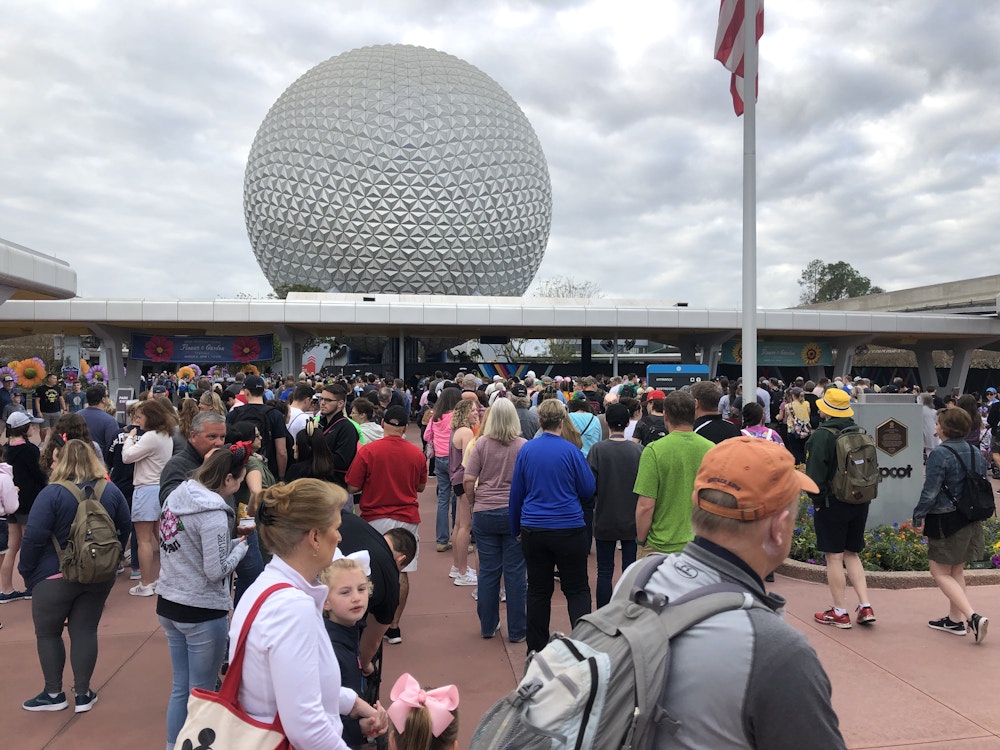 EPCOT Photo Report 3 9 20 entrance crowd.jpg?auto=compress%2Cformat&fit=scale&h=750&ixlib=php 1.2