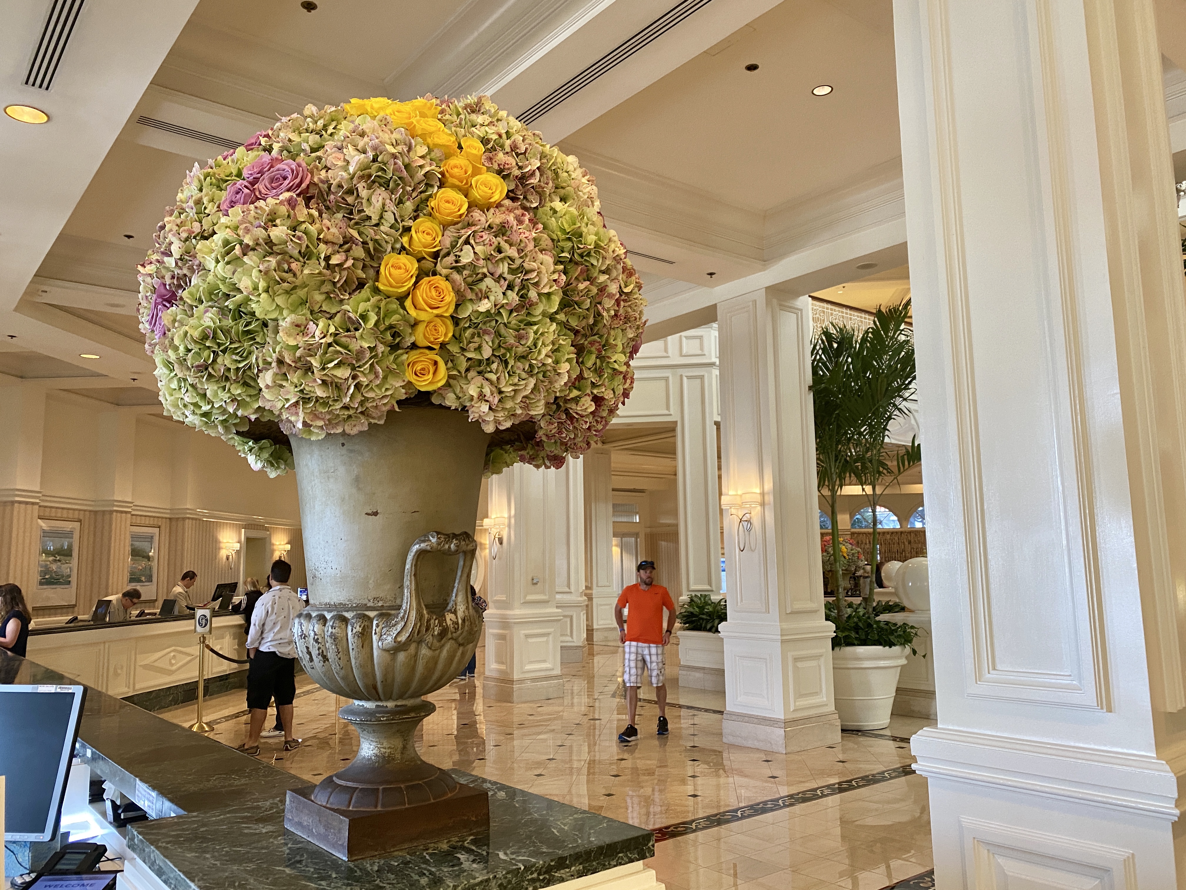 Grand floridian flowers