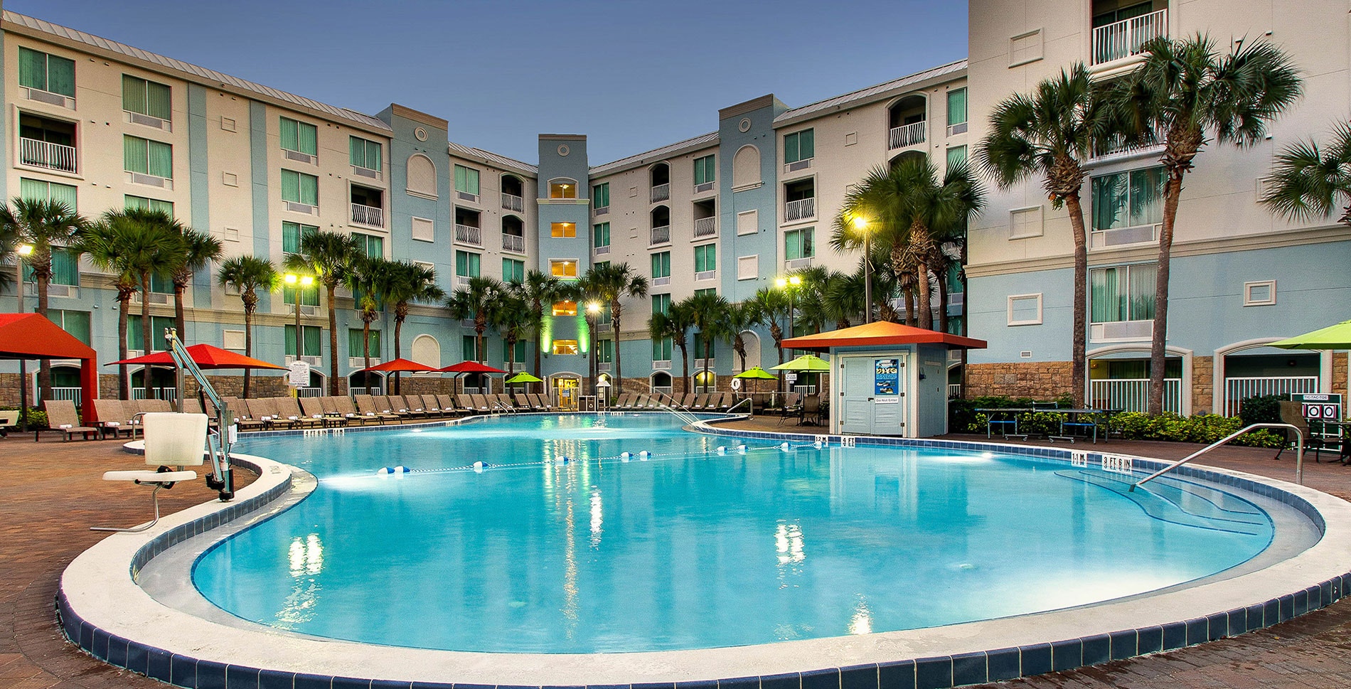 Holiday Inn Resort Orlando %E2%80%93 Lake Buena Vista 2.jpg?auto=compress%2Cformat&ixlib=php 1.2