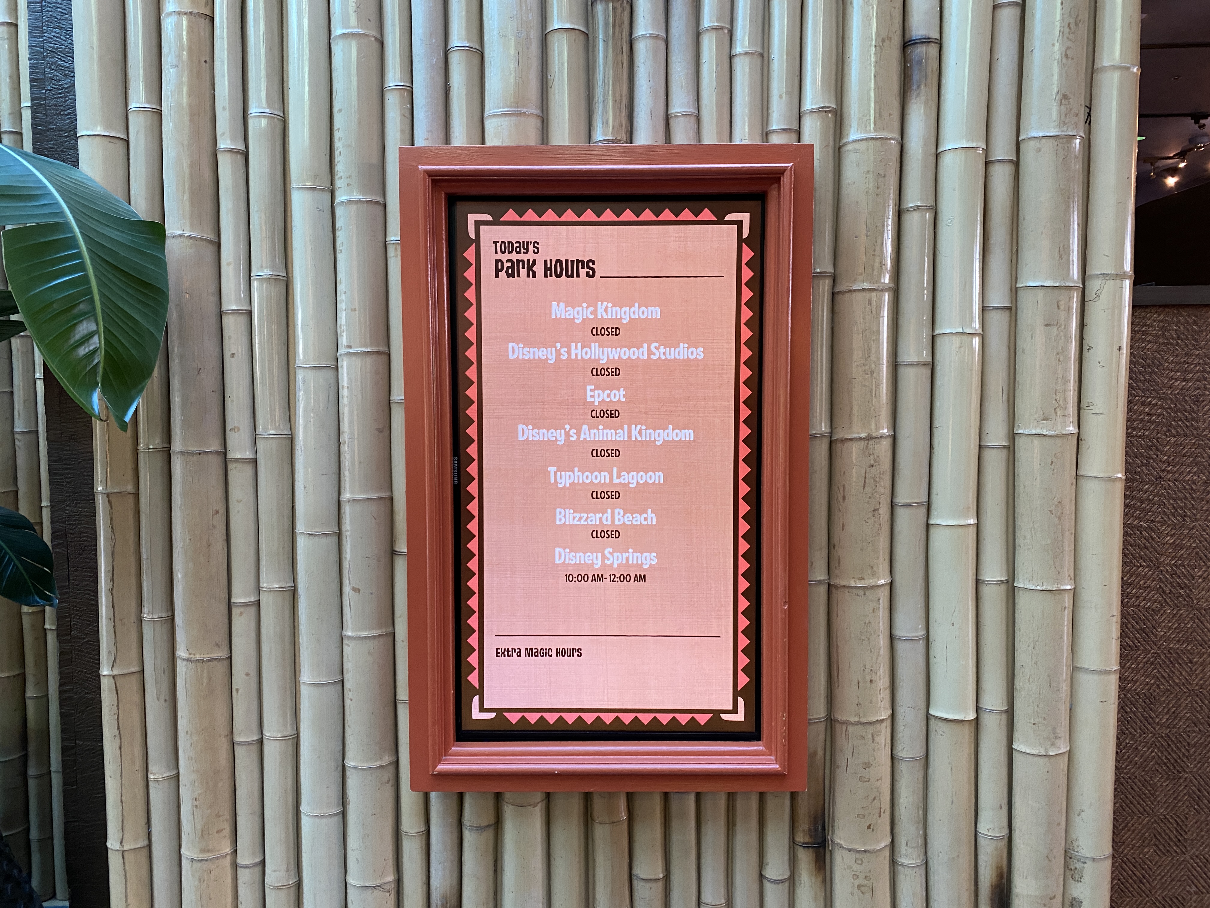 Park hours Polynesian sign