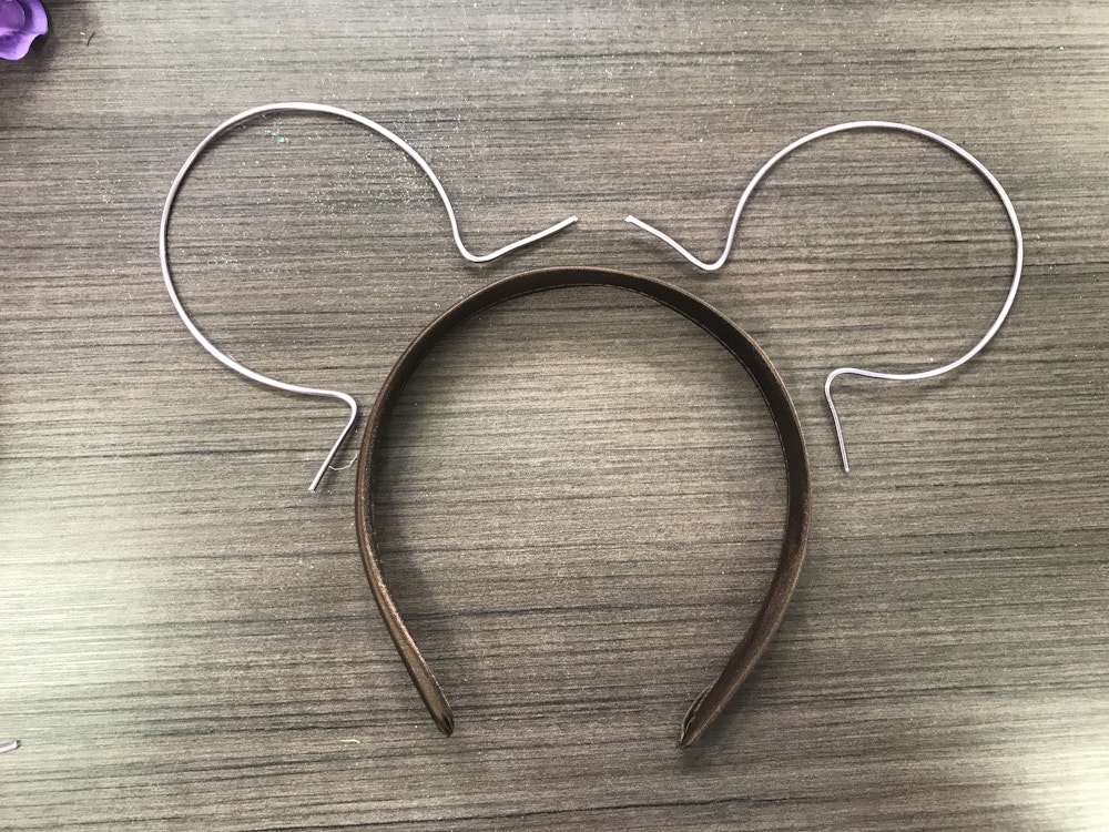 DIY Lace Mickey Mouse Ears – Honestly WTF