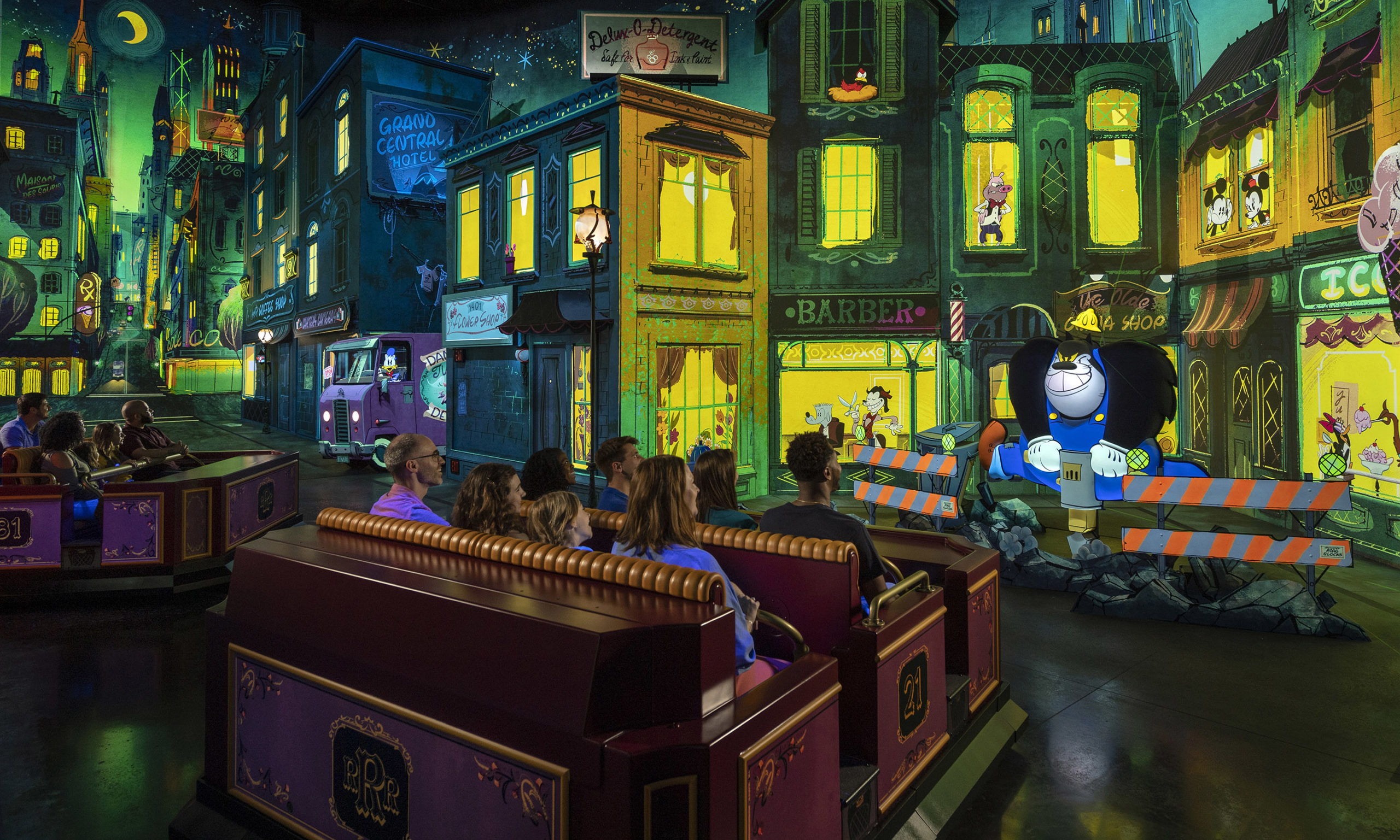 PHOTOS First Look Inside And Multiple Scenes From The New Mickey   MMRR City 1 Scaled 