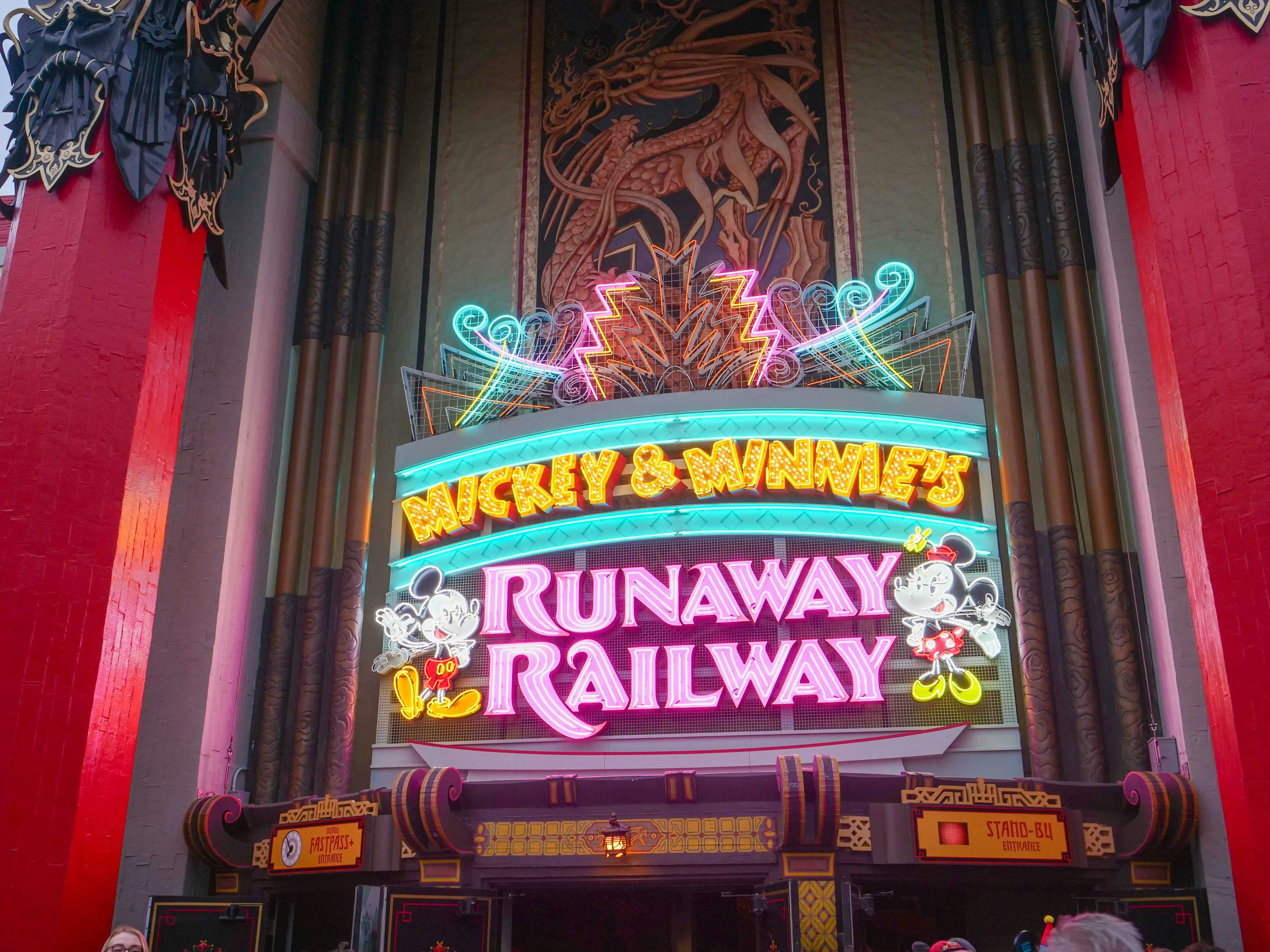 Mickey Minnies Runaway Railway entrance preshow loading 1.jpg?auto=compress%2Cformat&ixlib=php 1.2