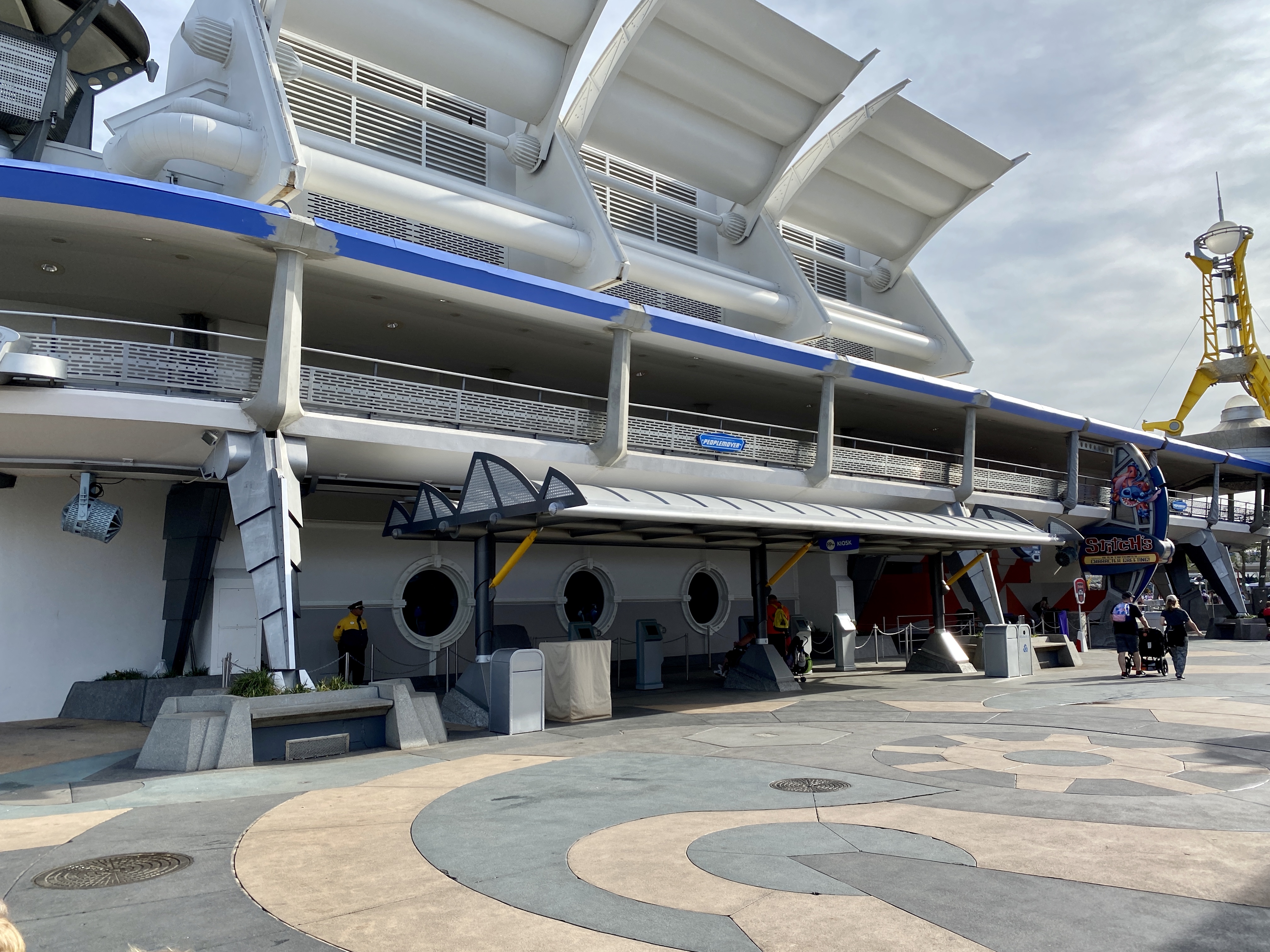 Tomorrowland missing scrim