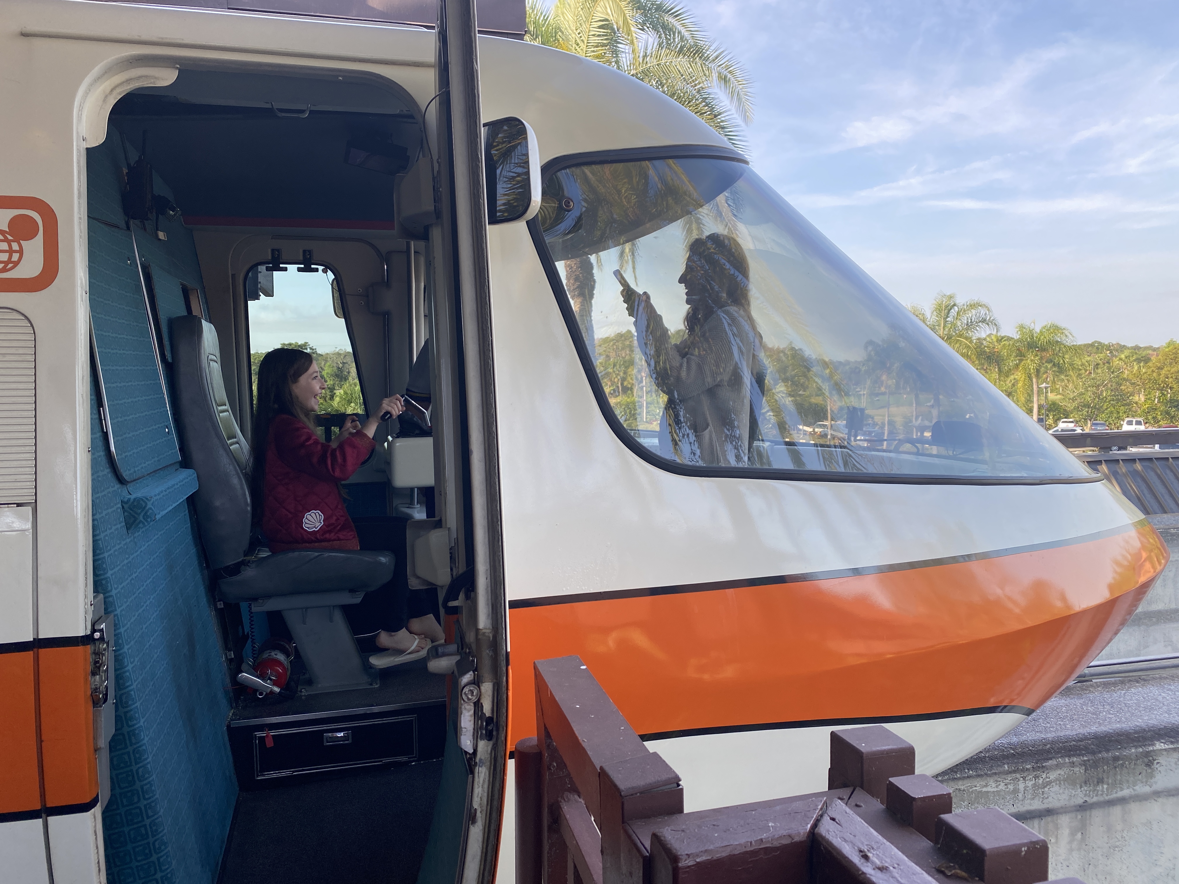 Monorail driving