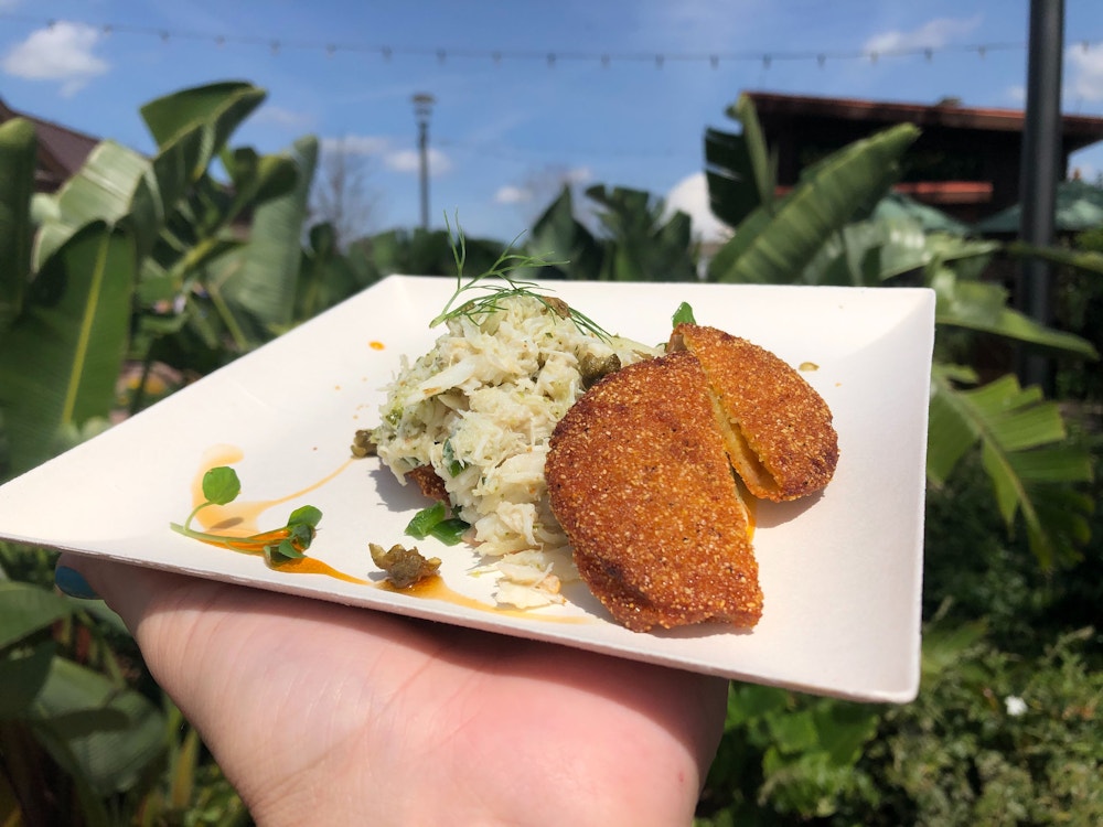 fried green tomato refreshment port 2020 epcot international flower garden festival 3.jpg?auto=compress%2Cformat&fit=scale&h=750&ixlib=php 1.2