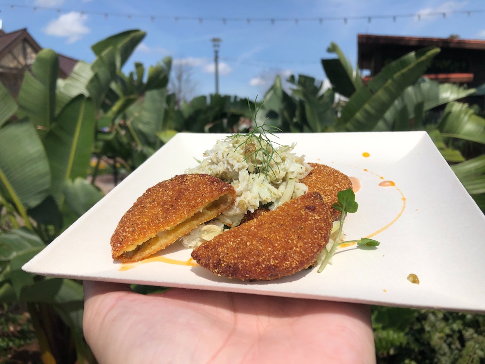 fried green tomato refreshment port 2020 epcot international flower garden festival 7.jpg?auto=compress%2Cformat&fit=scale&h=750&ixlib=php 1.2