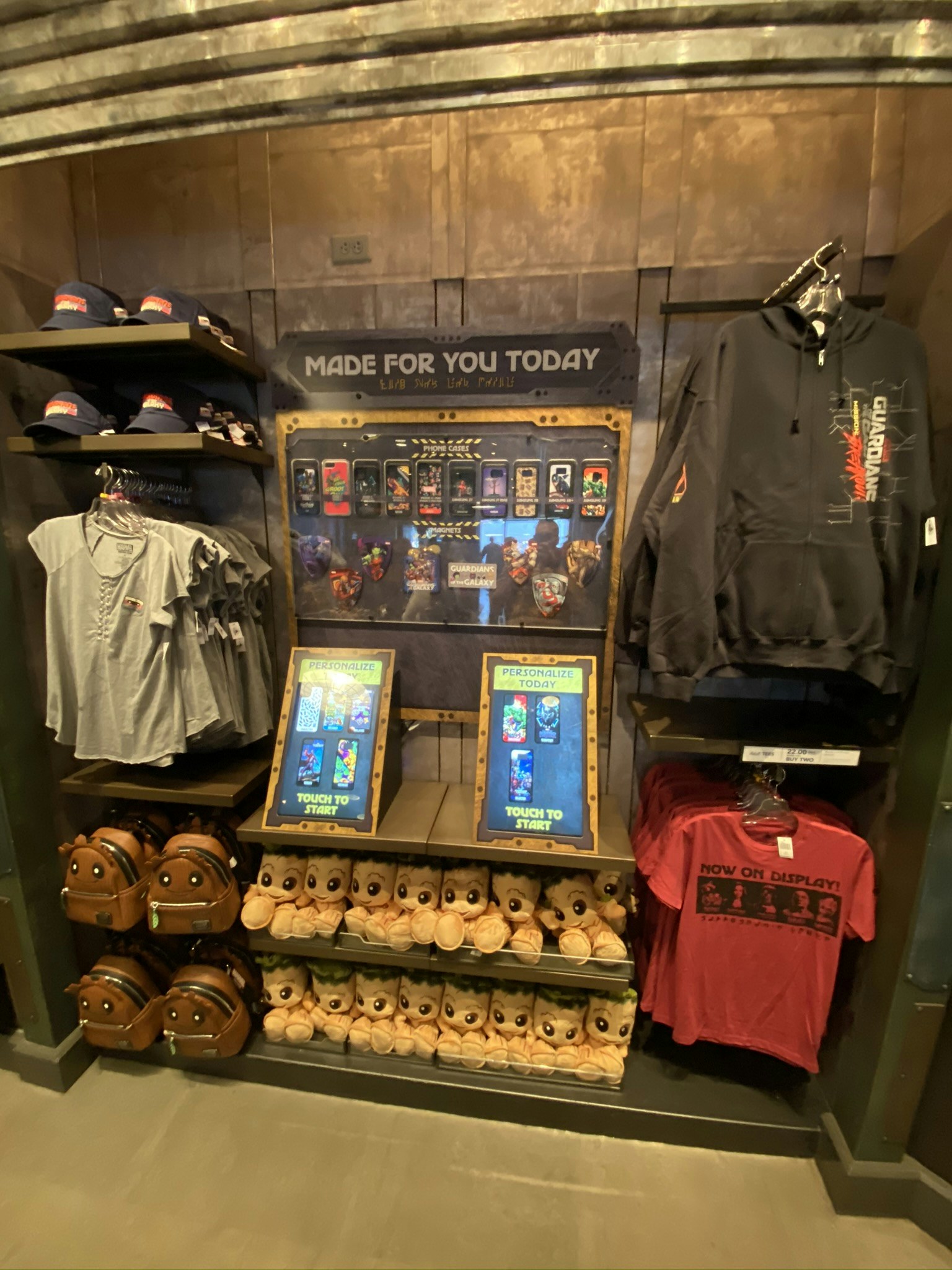 New MaDe Design Kiosk is Acquired at The Collector's Warehouse in Disney California Adventure