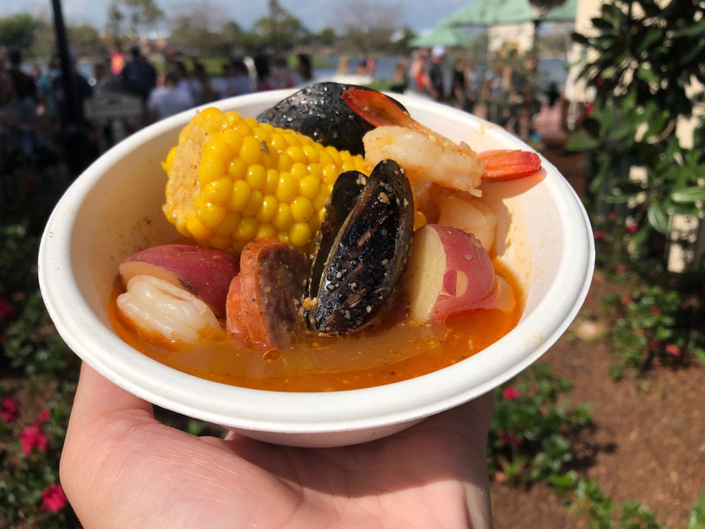 southern seafood boil magnolia terrace 2020 epcot international flower garden festival 1.jpg?auto=compress%2Cformat&fit=scale&h=750&ixlib=php 1.2