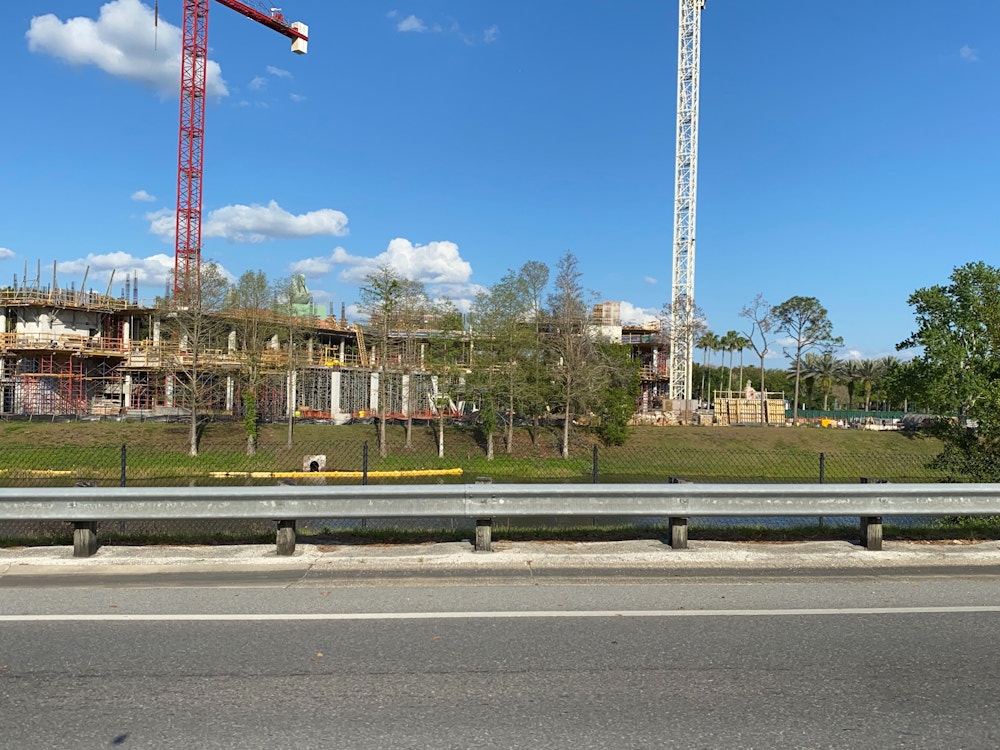 the cove hotel swan dolphin walt disney world construction march 2020 3.jpg?auto=compress%2Cformat&fit=scale&h=750&ixlib=php 1.2