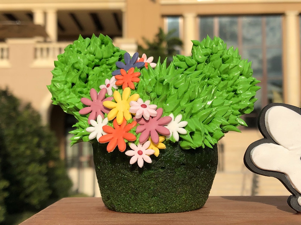 topiary cupcake four seasons review march112020 flower gard 6.jpg?auto=compress%2Cformat&fit=scale&h=750&ixlib=php 1.2