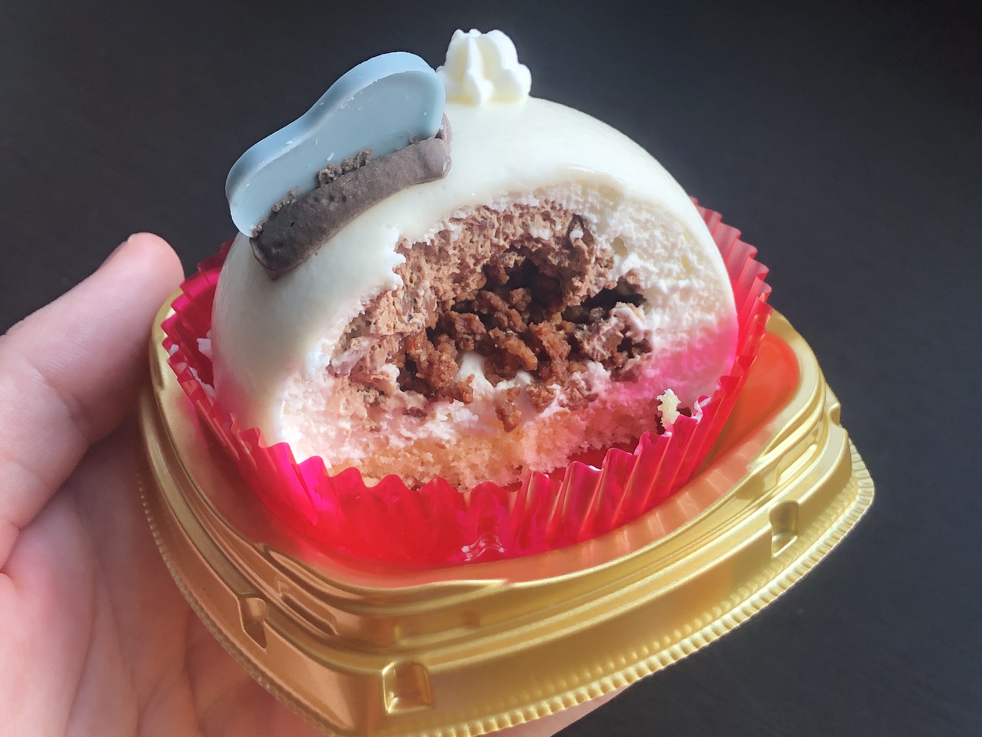 how much is daisy cakes worth today