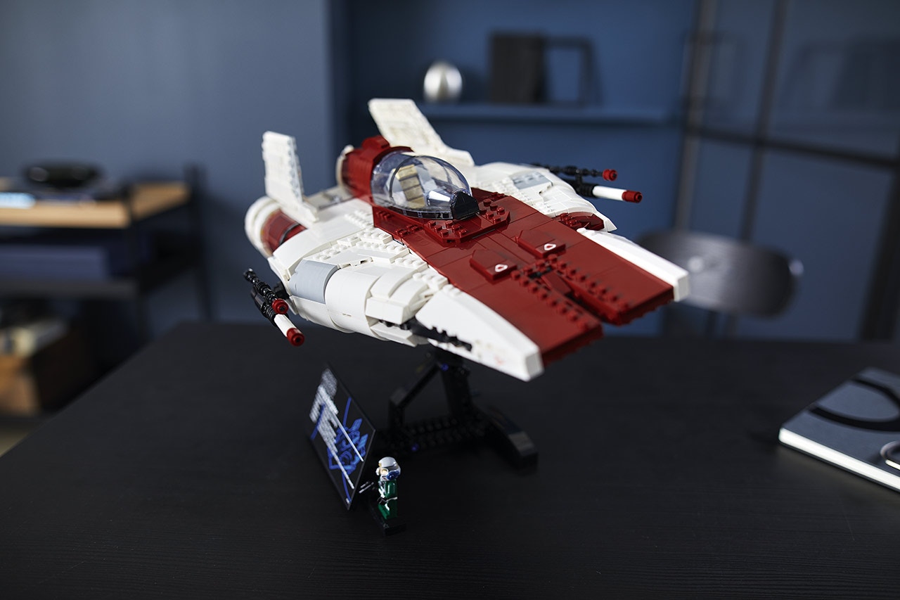 LEGO star wars a wing starfighter final front.jpg?auto=compress%2Cformat&ixlib=php 1.2